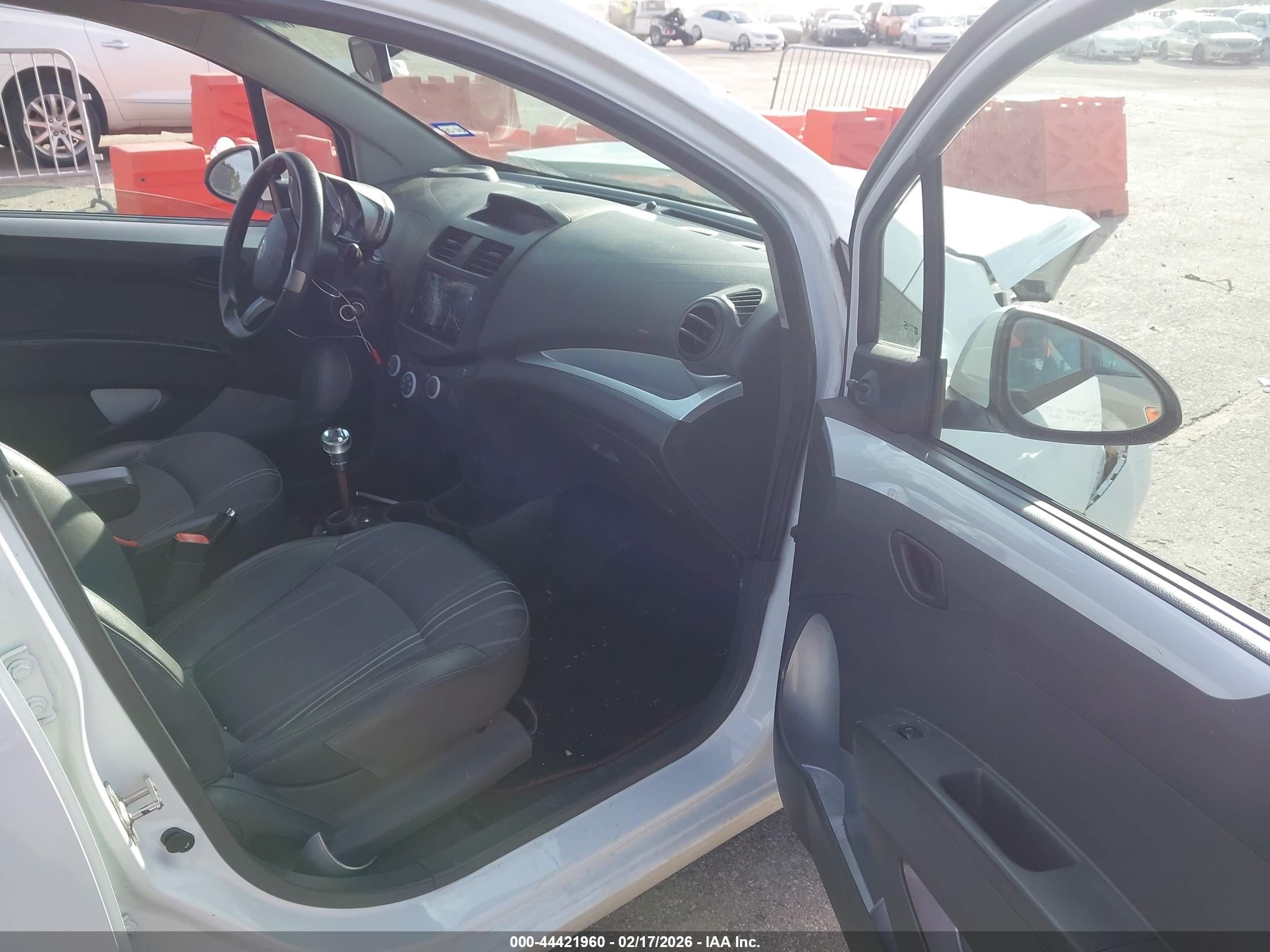 CHEVROLET SPARK image 5