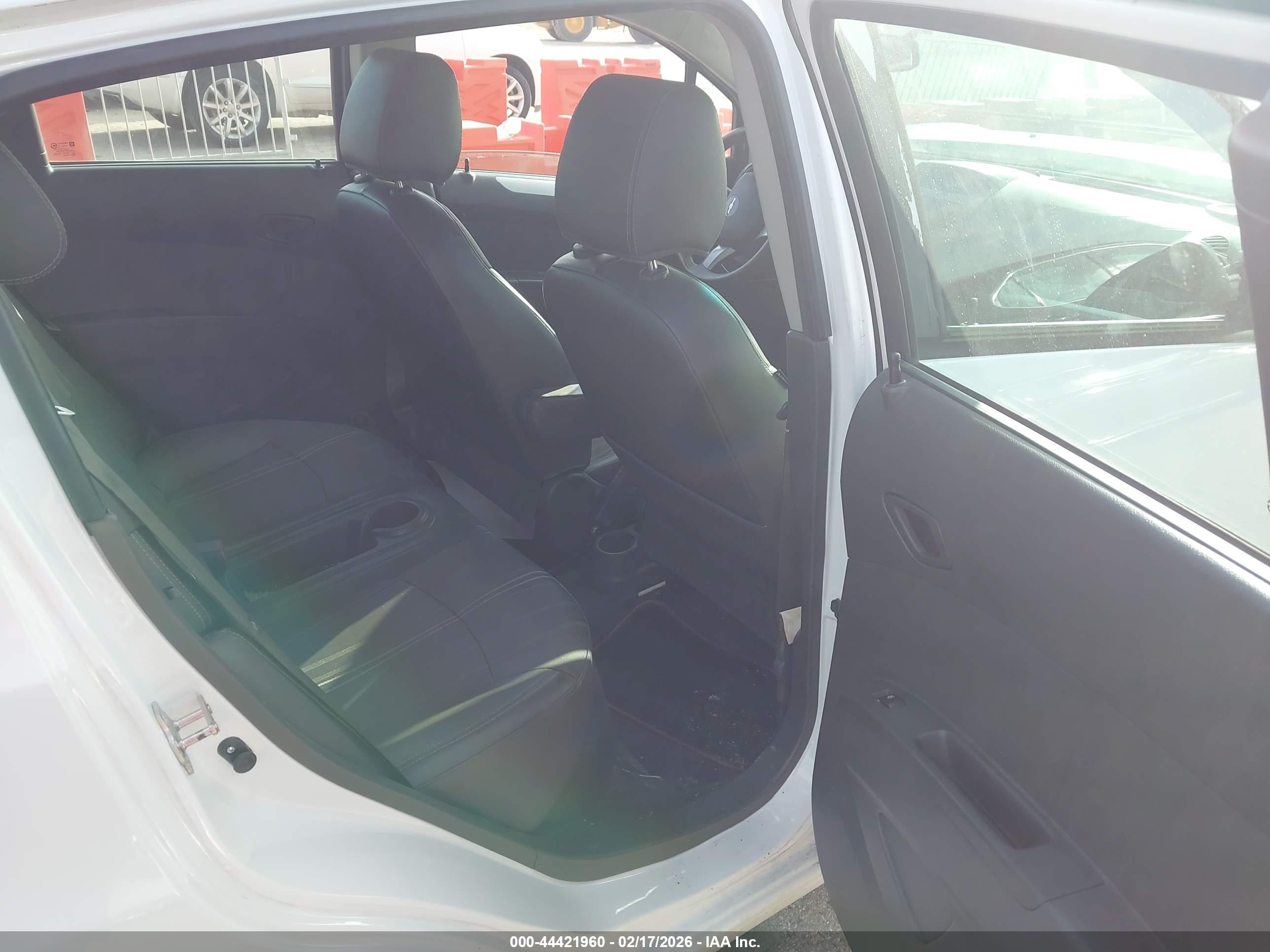 CHEVROLET SPARK image 8