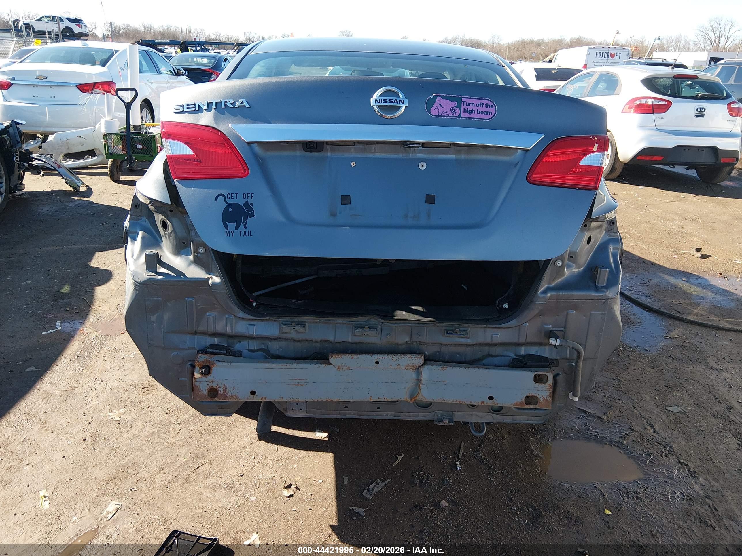 NISSAN SENTRA image 6