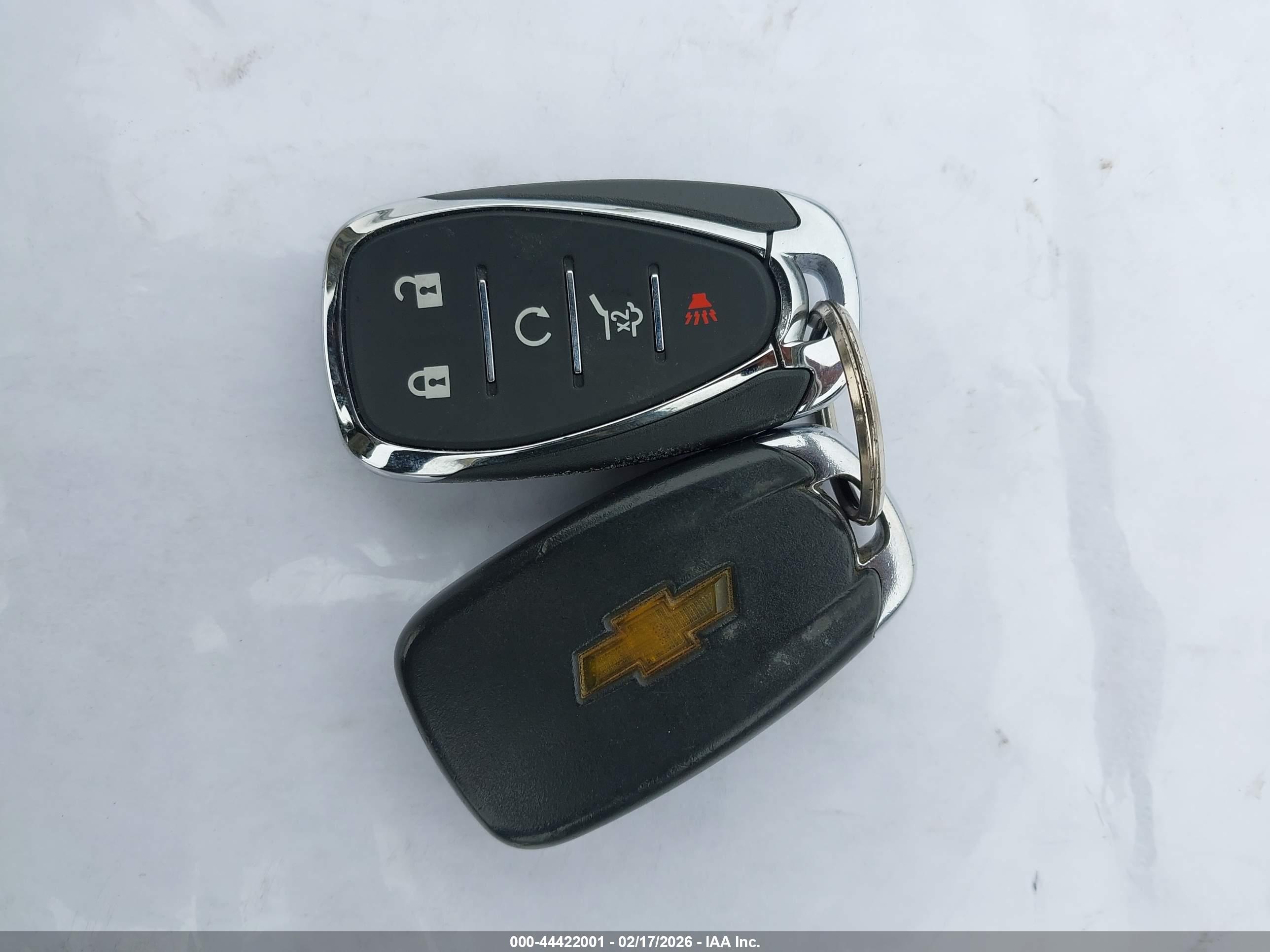 CHEVROLET EQUINOX image 11