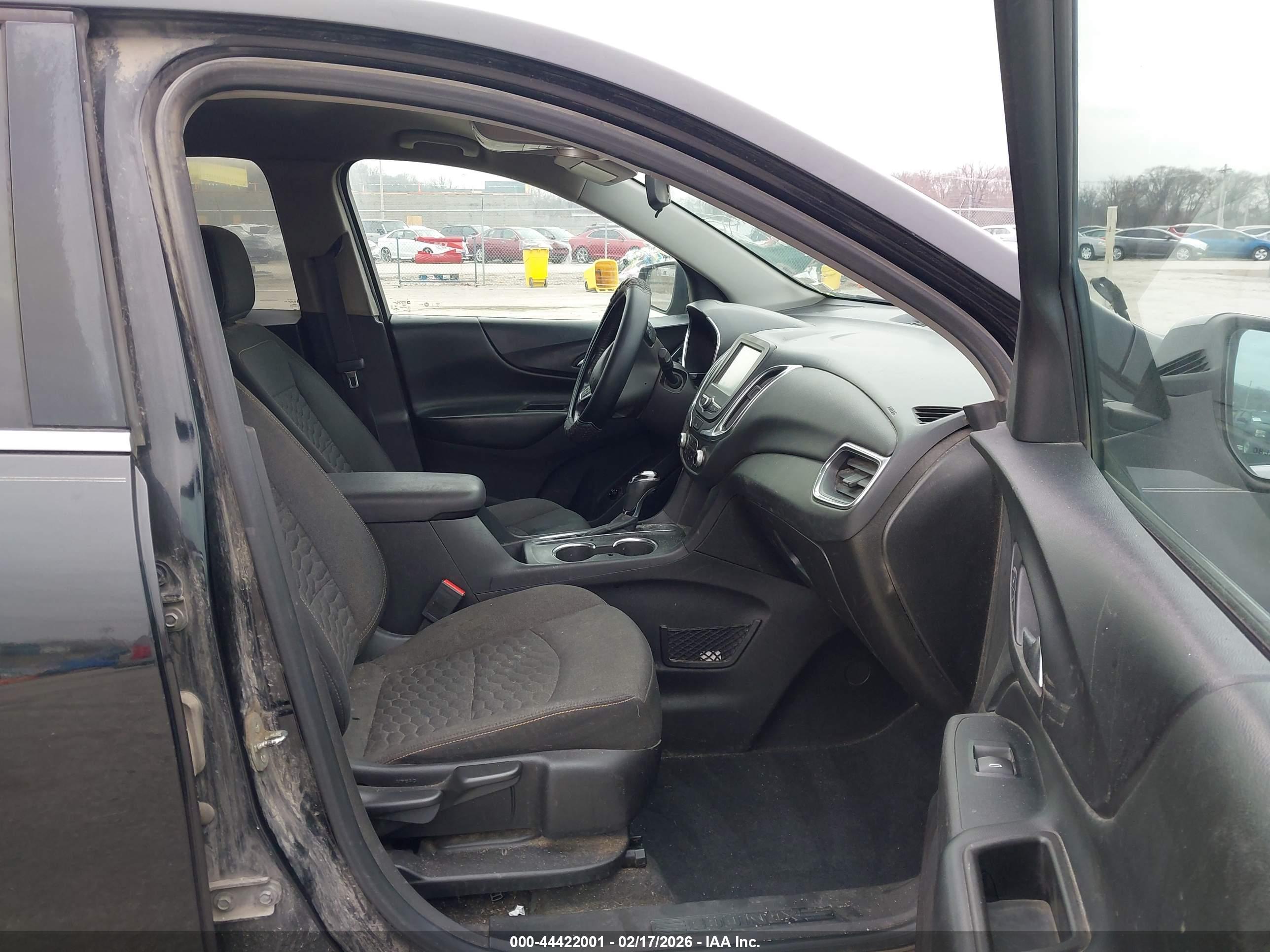 CHEVROLET EQUINOX image 5