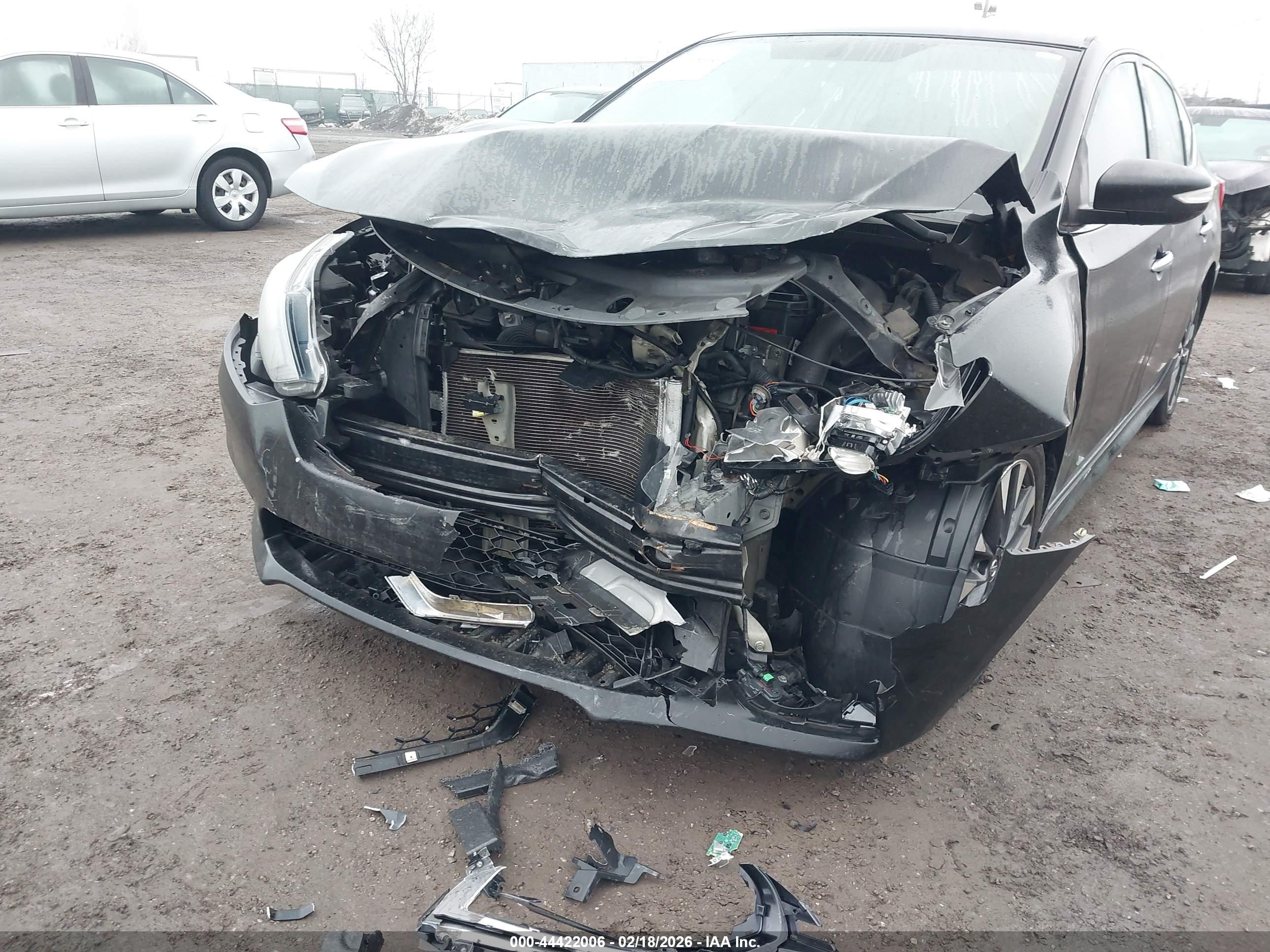 NISSAN SENTRA image 6