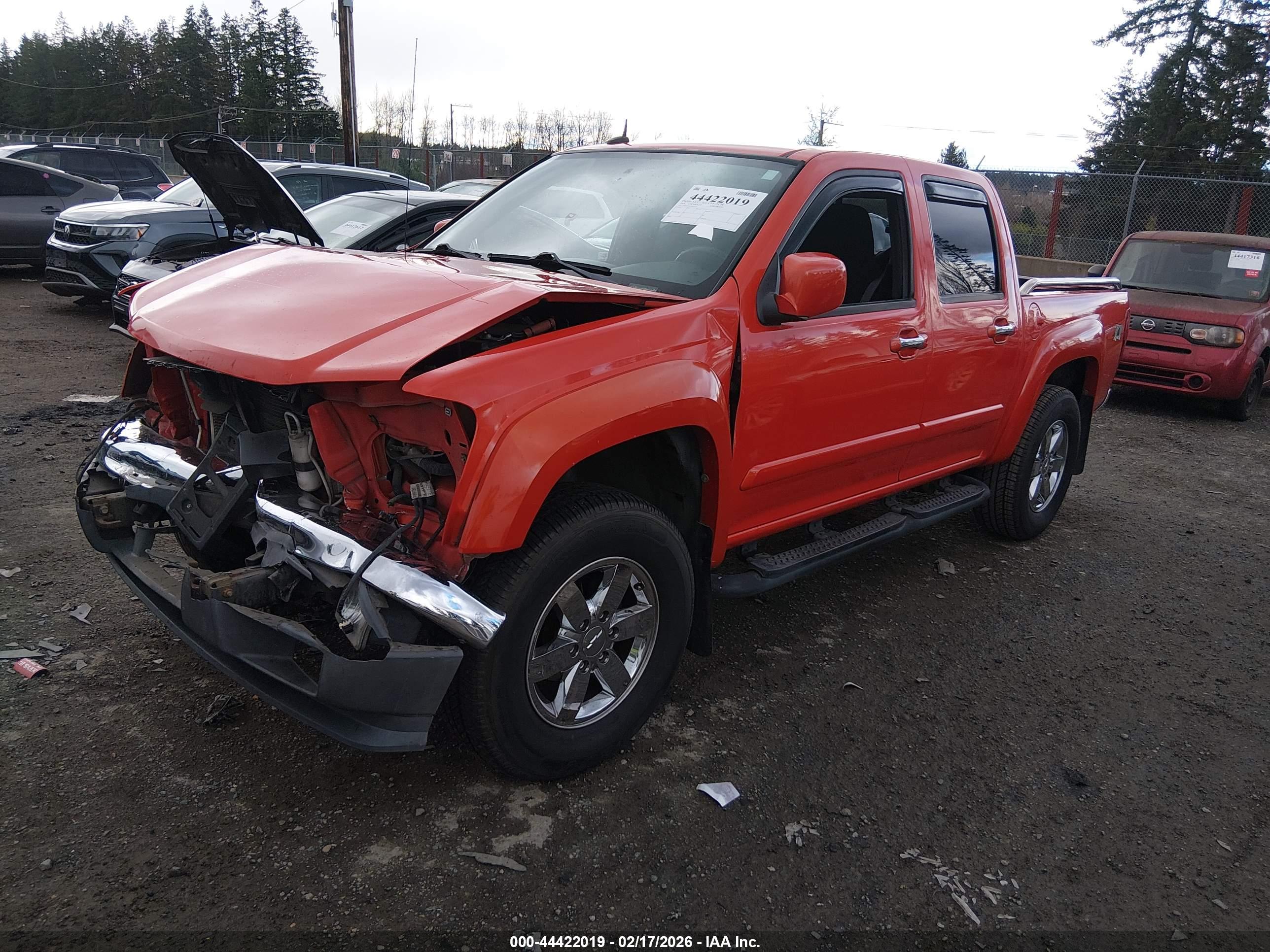 CHEVROLET COLORADO image 2