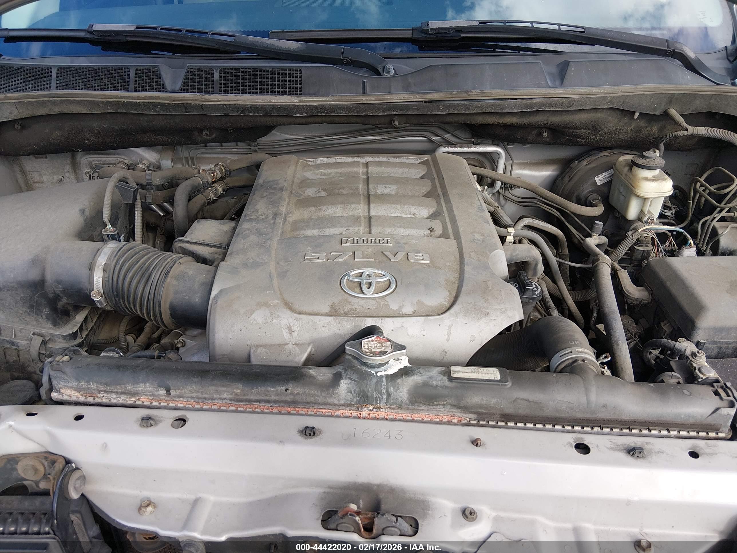 TOYOTA SEQUOIA image 10