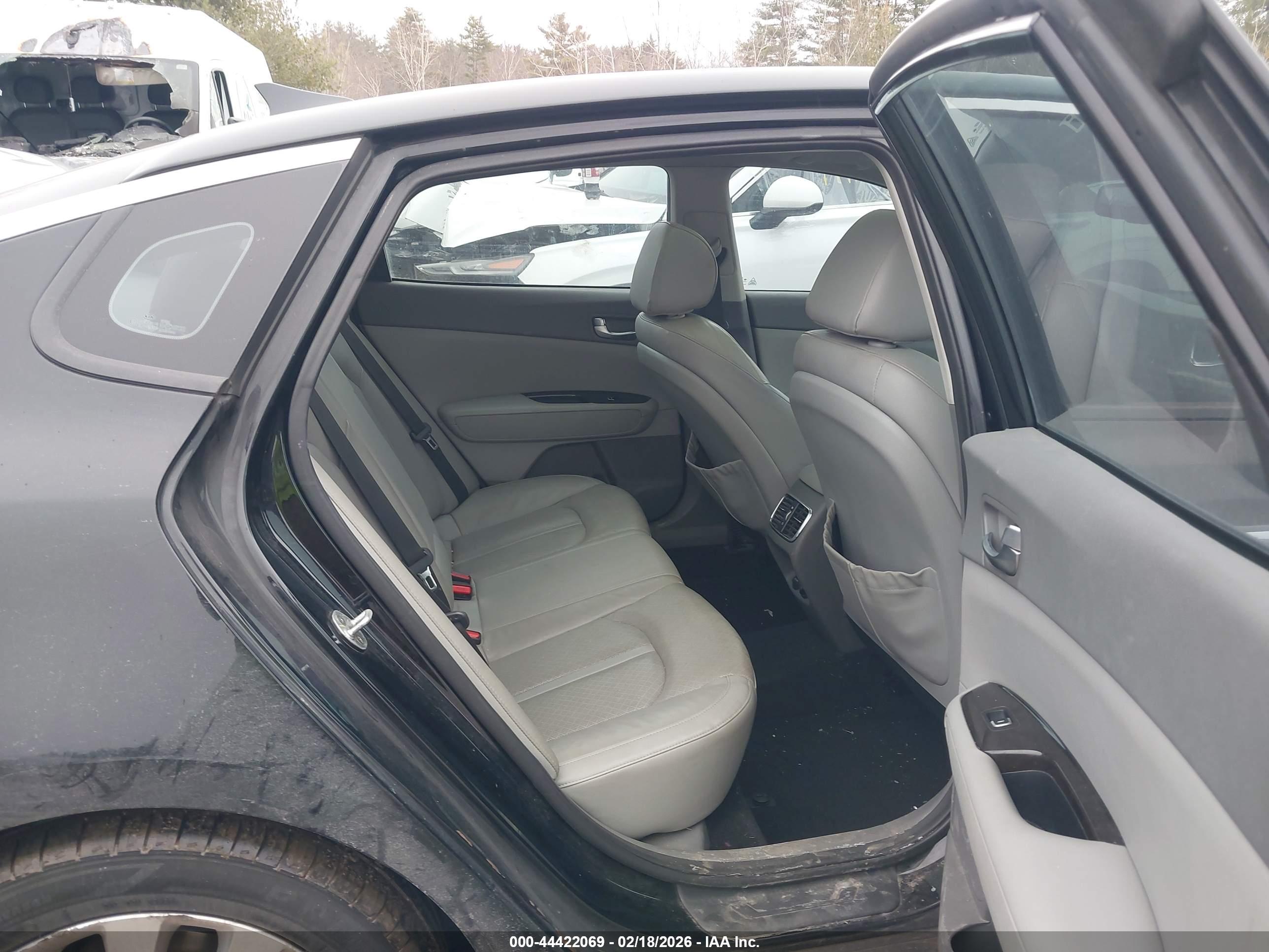 KIA OPTIMA image 8