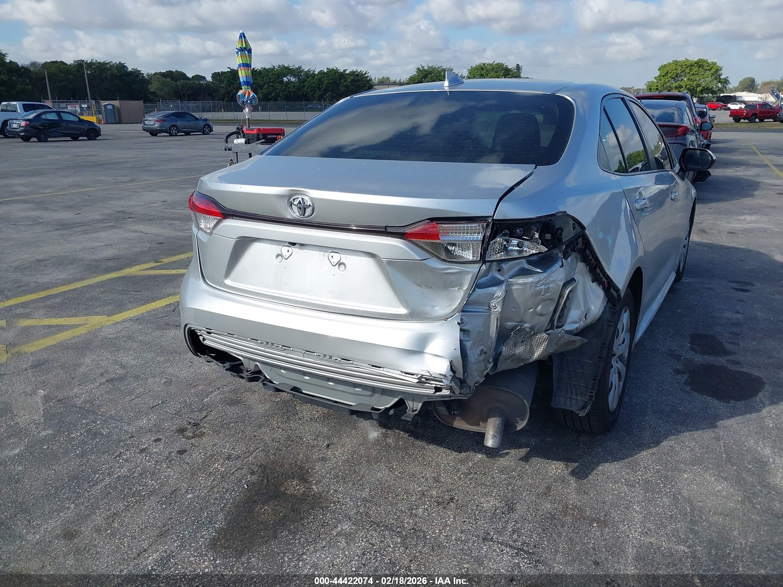 TOYOTA COROLLA image 6