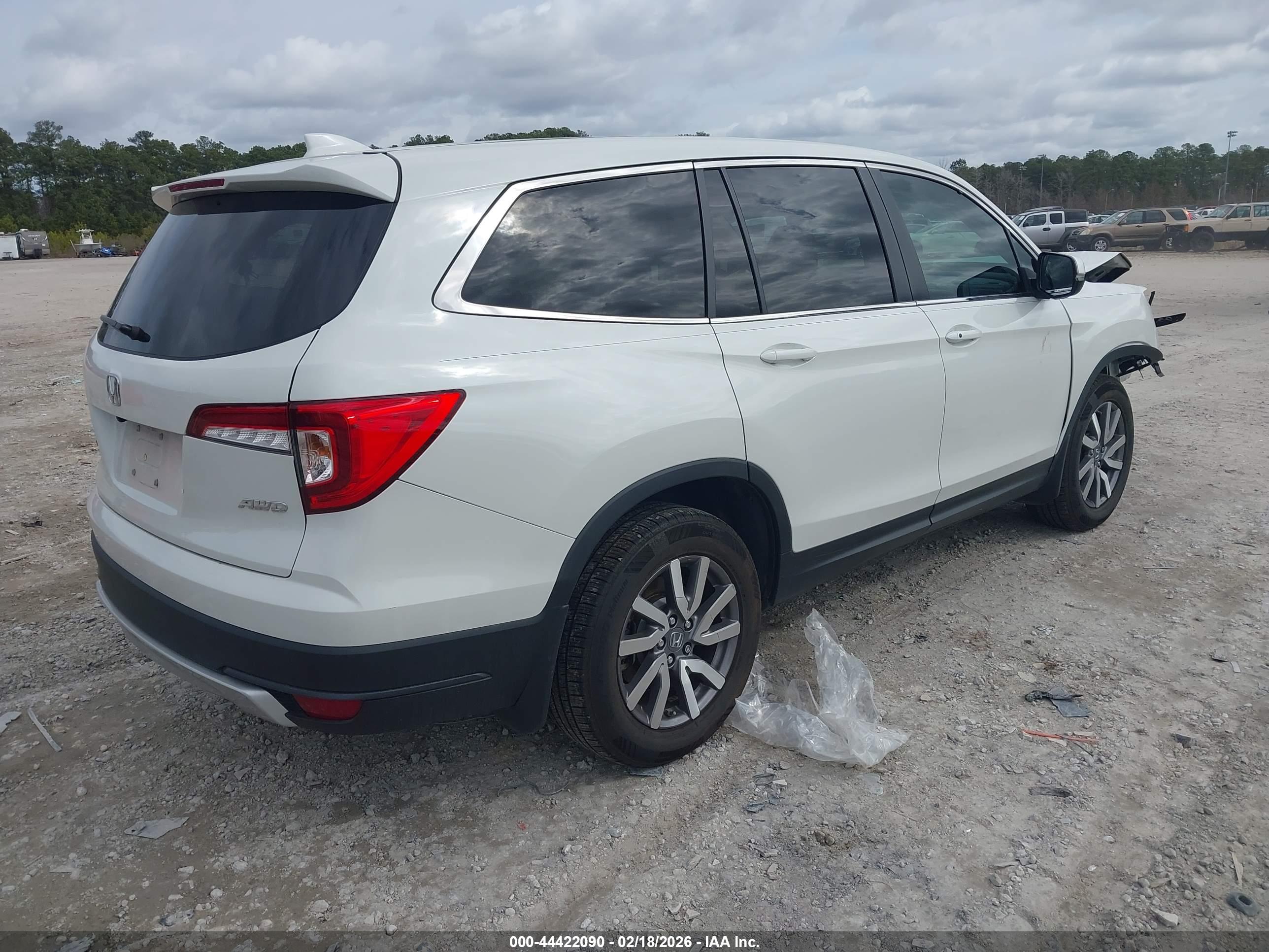 HONDA PILOT image 4