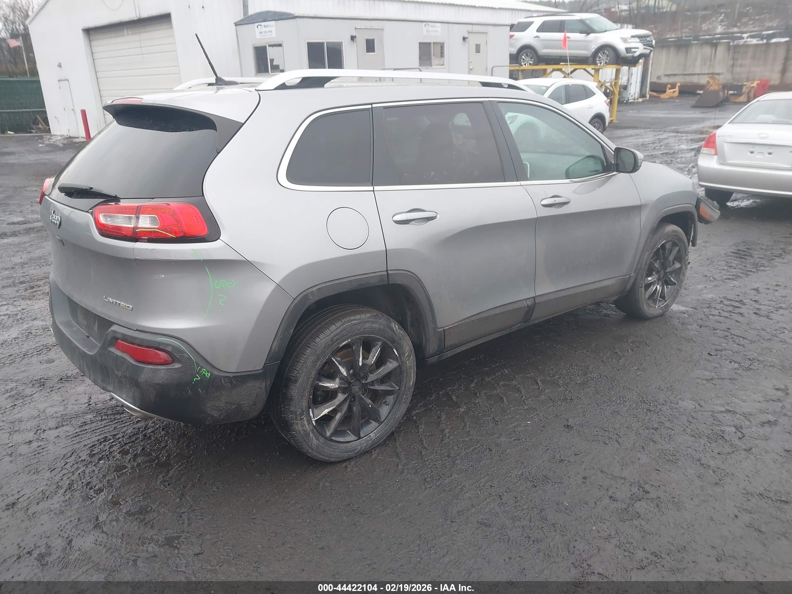 JEEP CHEROKEE image 4