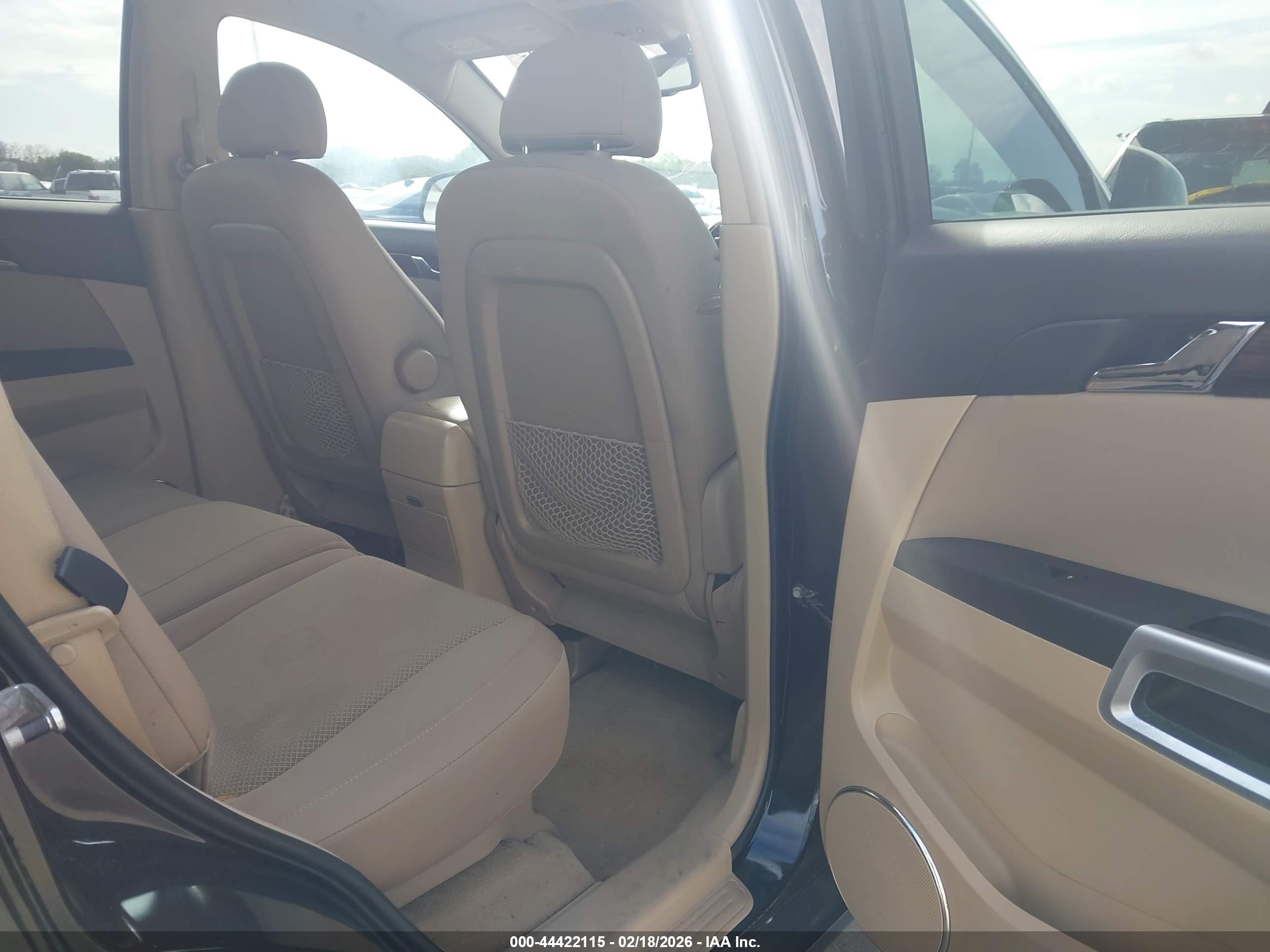 SATURN VUE image 8