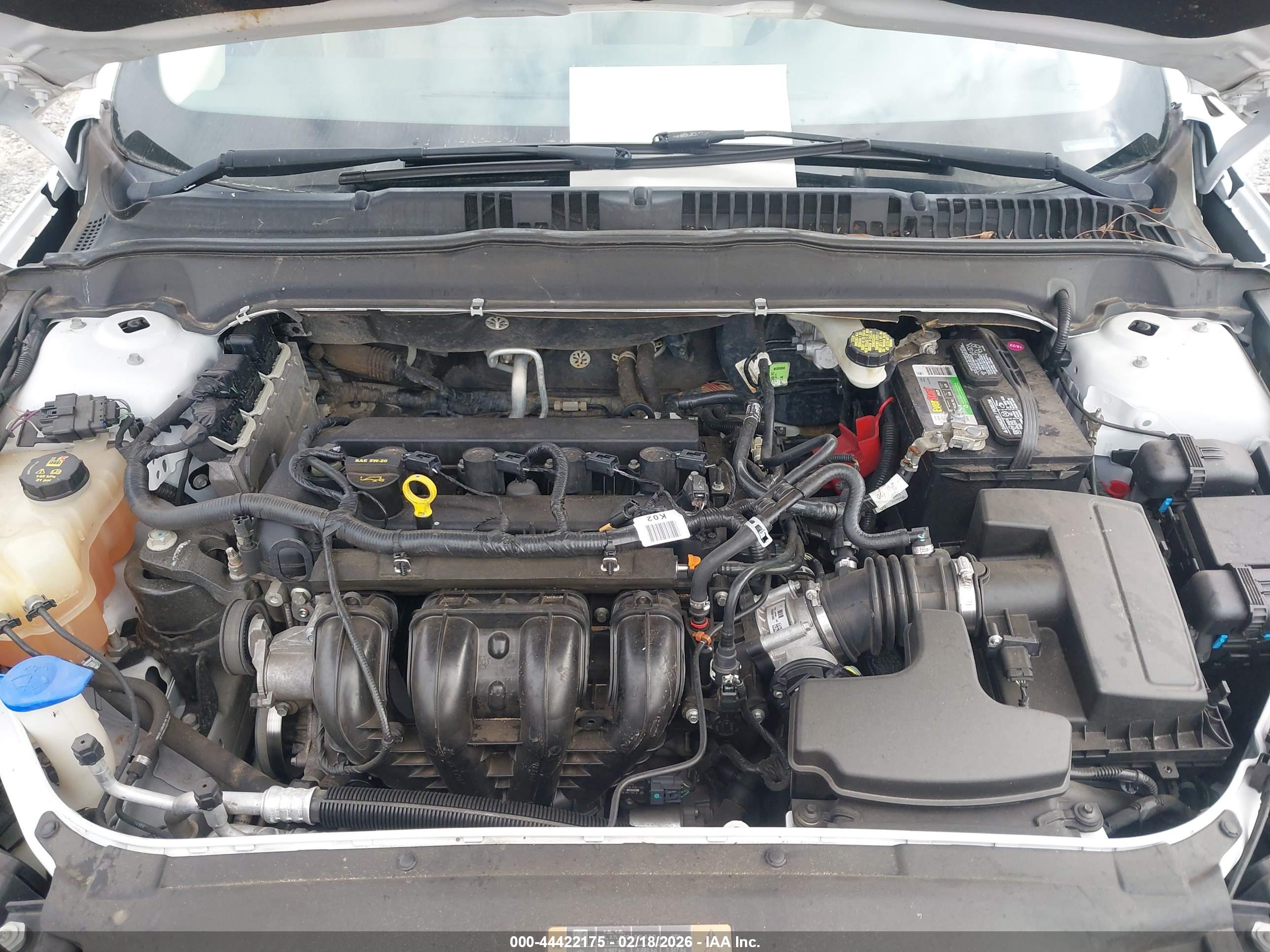 FORD FUSION image 10