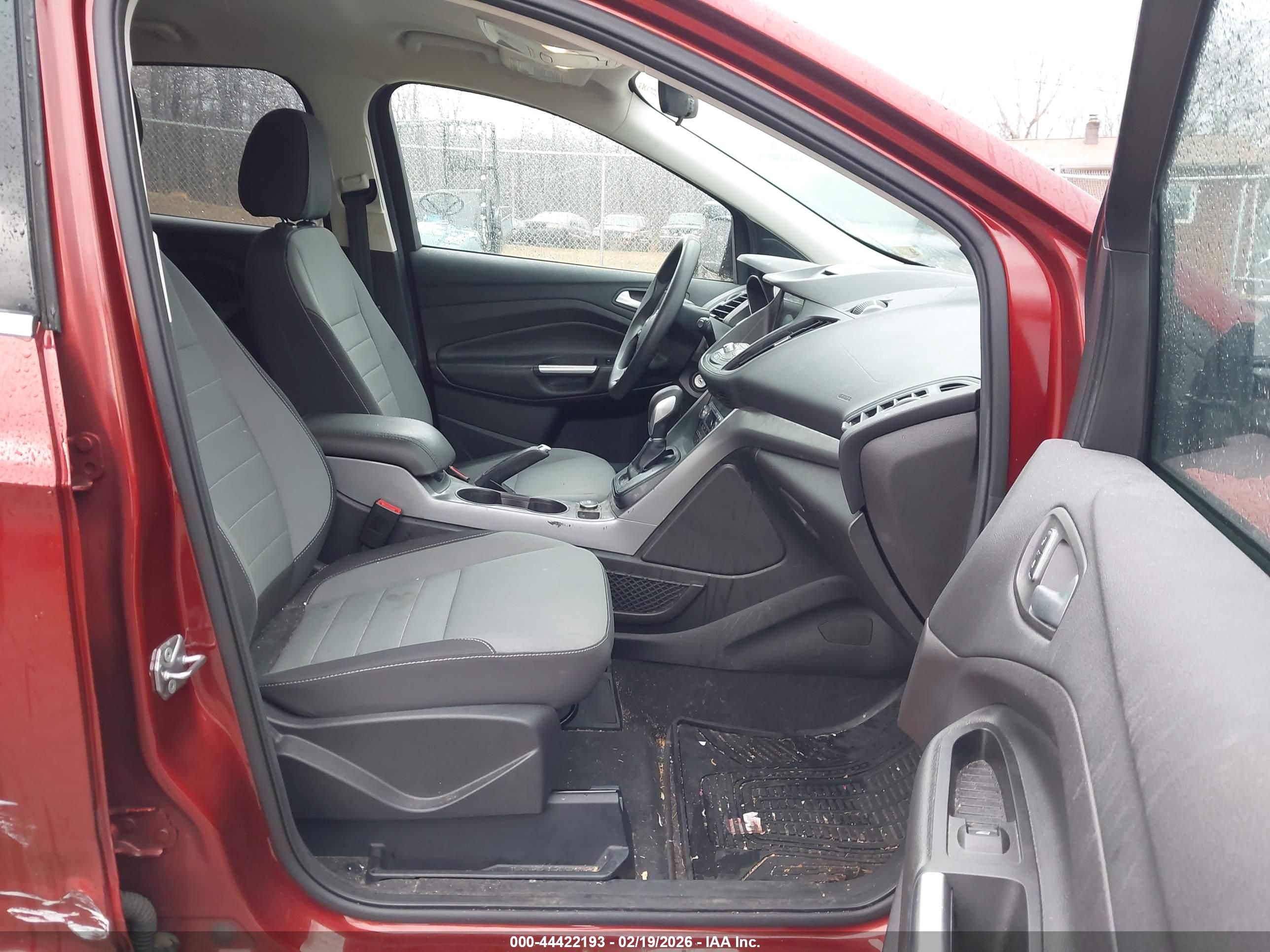 FORD ESCAPE image 5