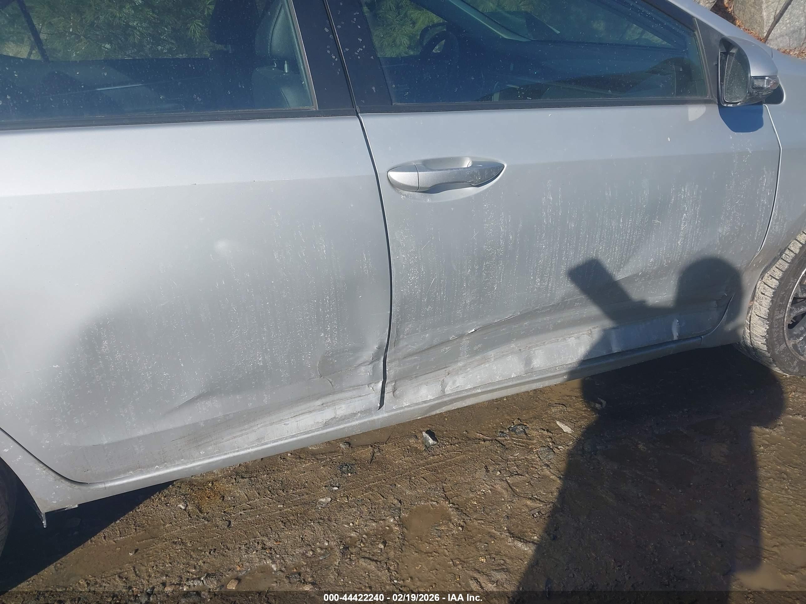 TOYOTA COROLLA image 6