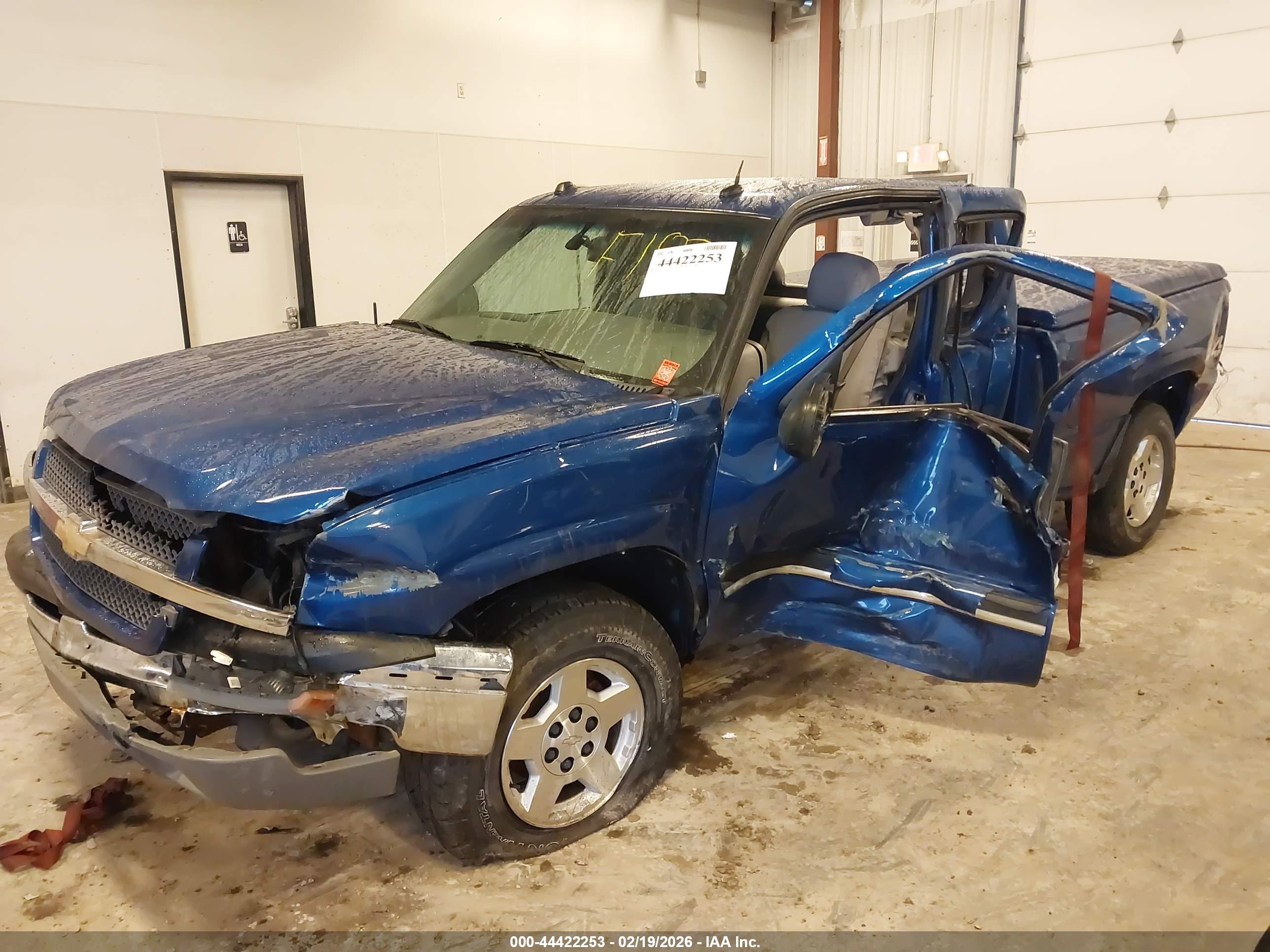 CHEVROLET SILVERADO image 2