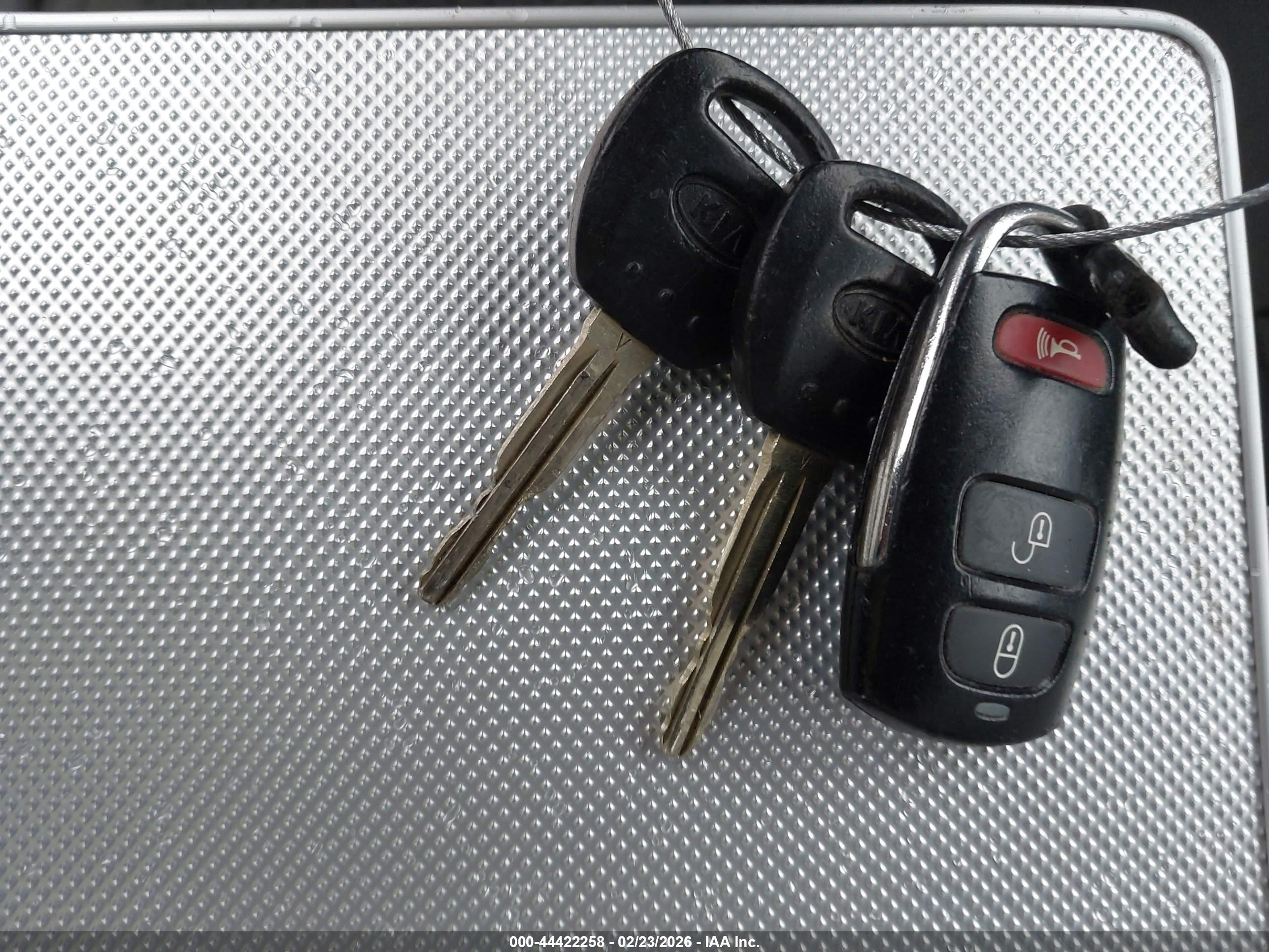 KIA SEDONA image 11