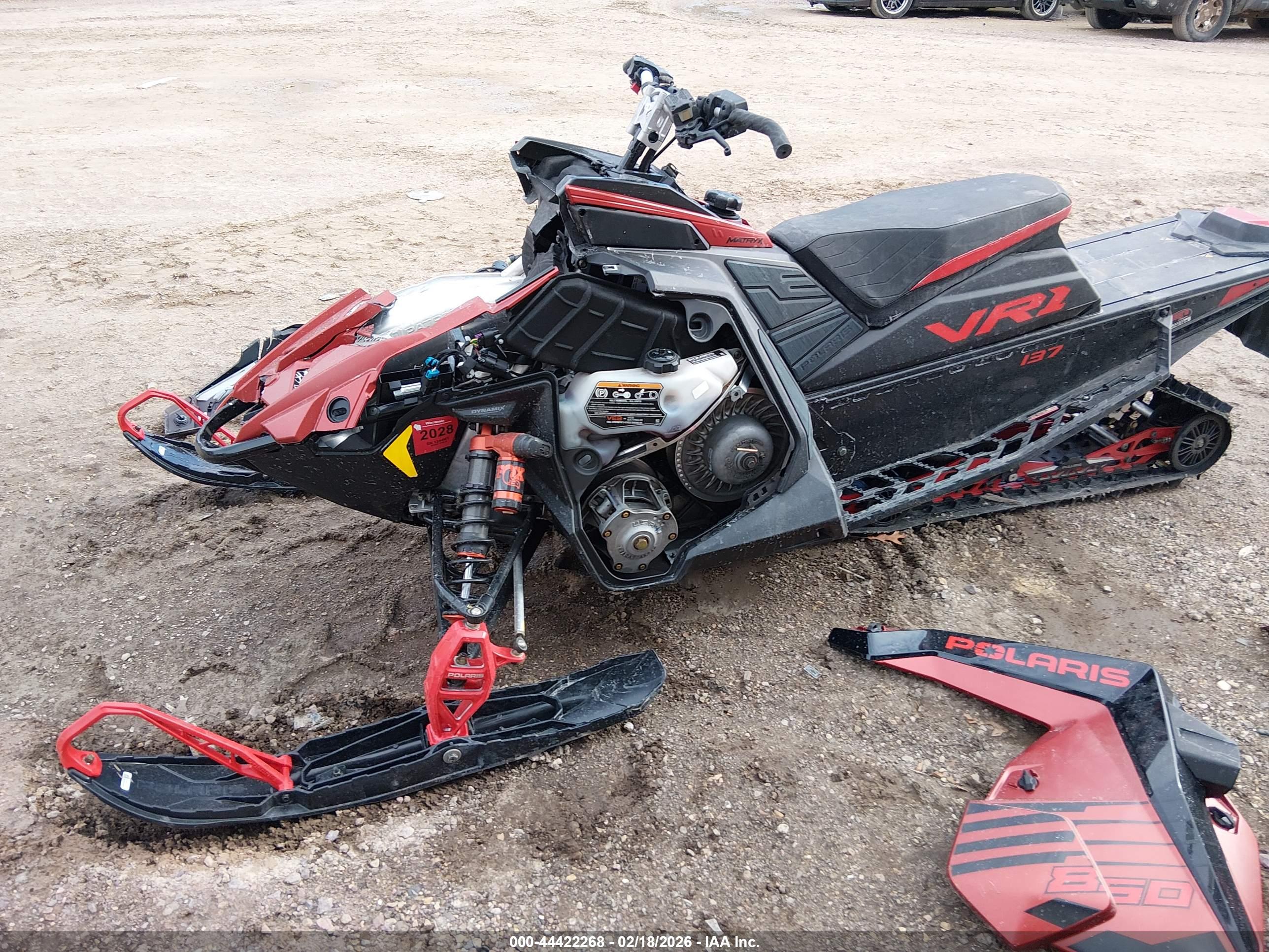 POLARIS 850 image 2