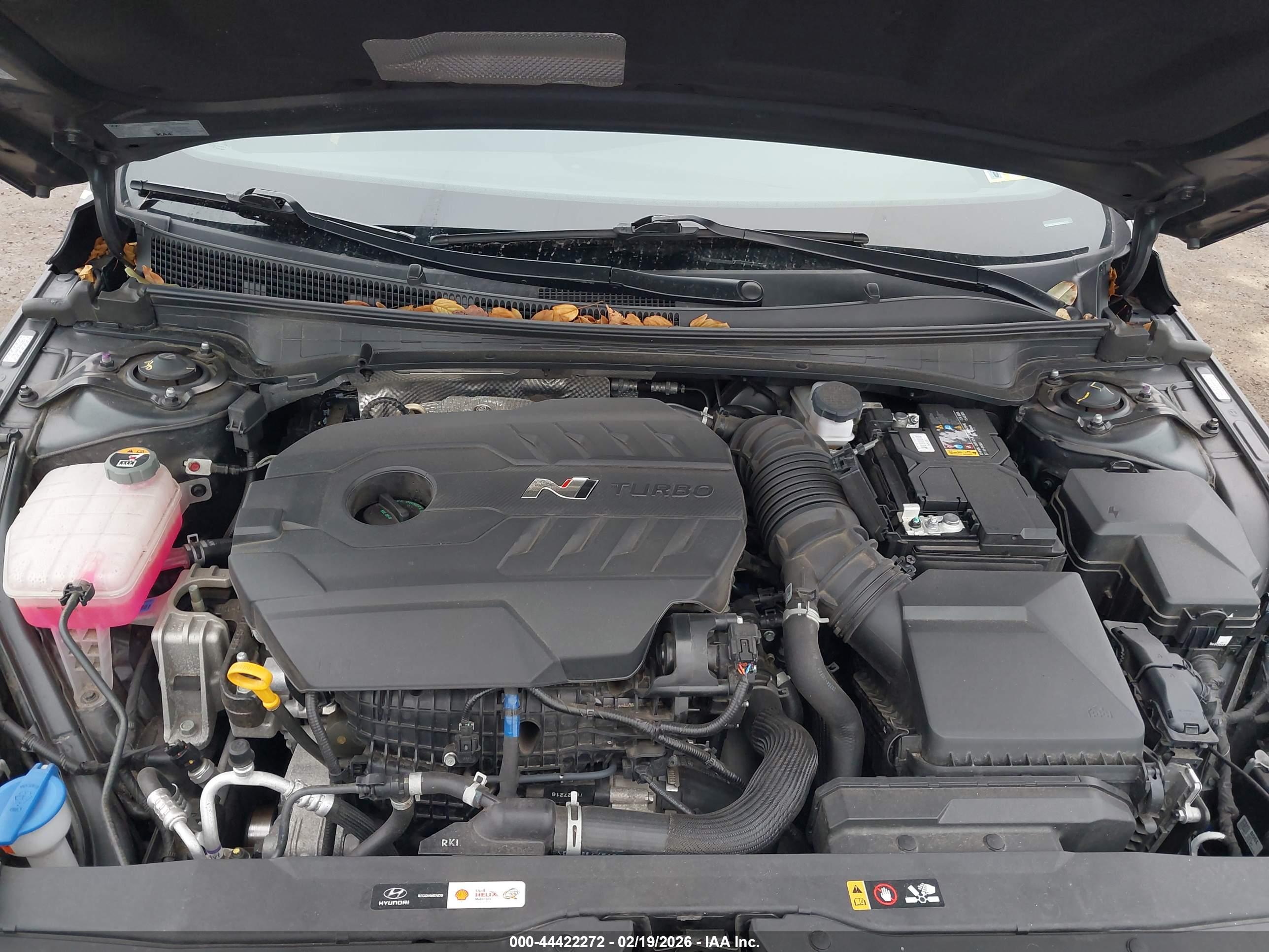 HYUNDAI ELANTRA image 10