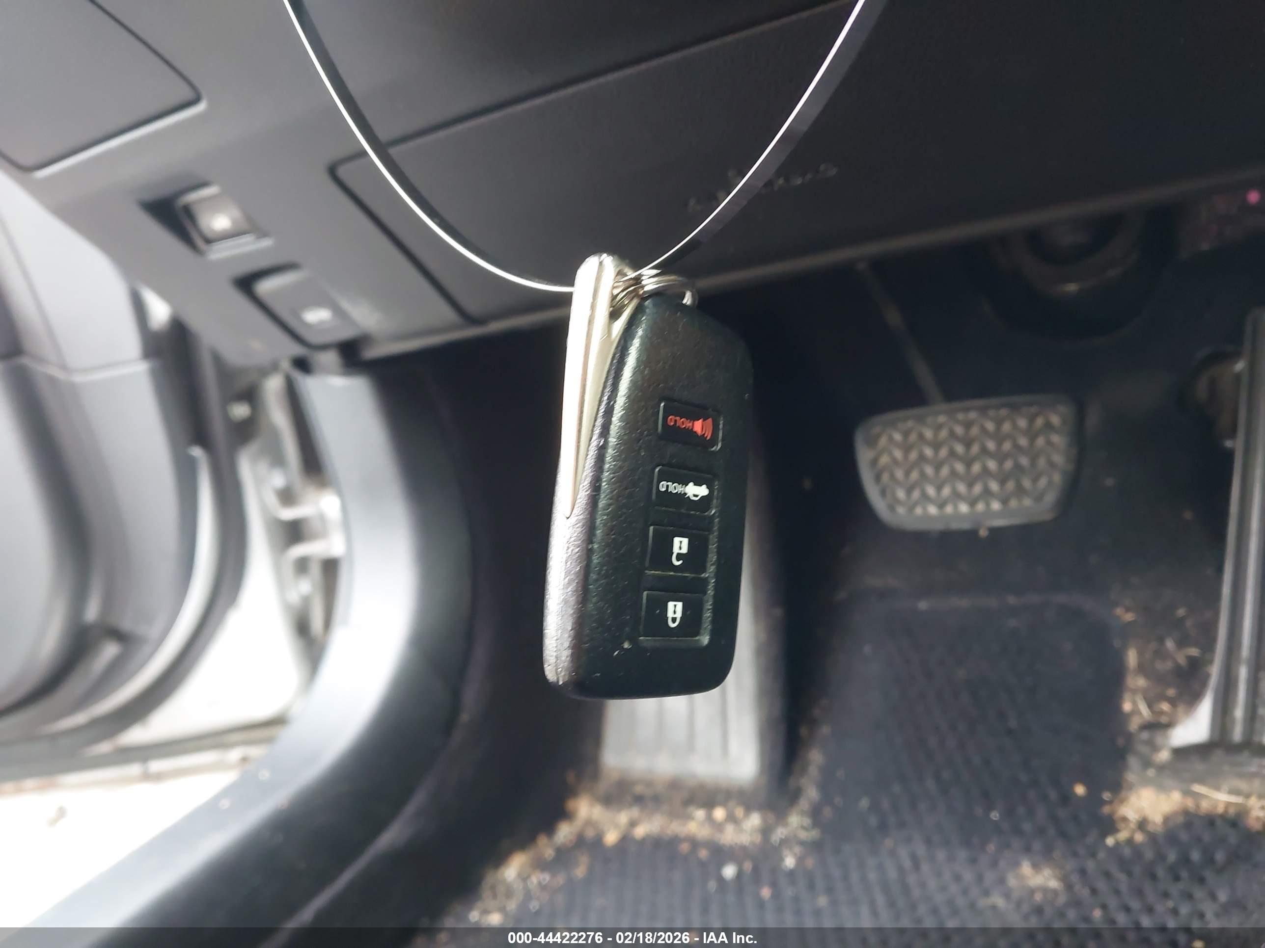 LEXUS GS image 11