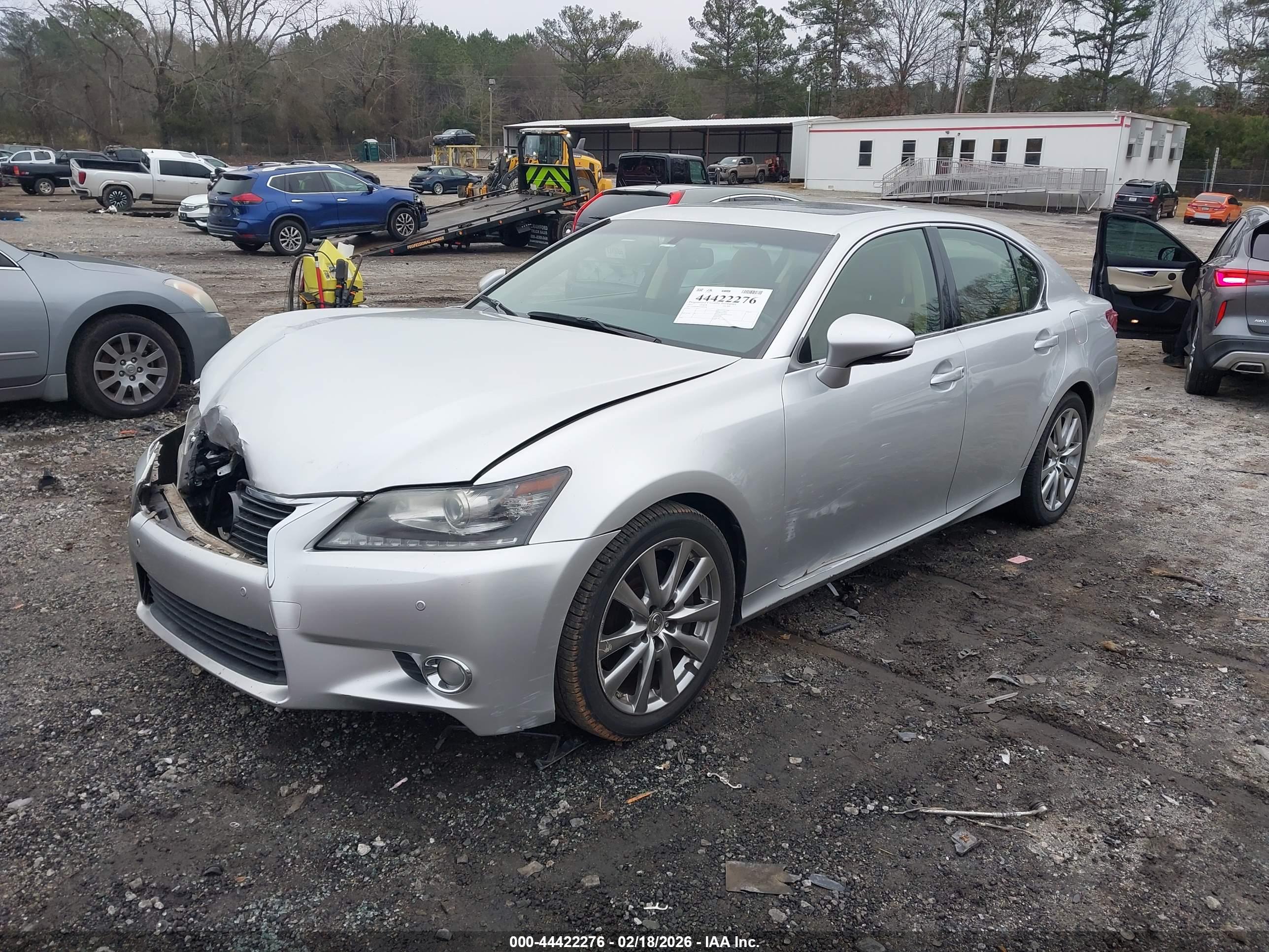 LEXUS GS image 2