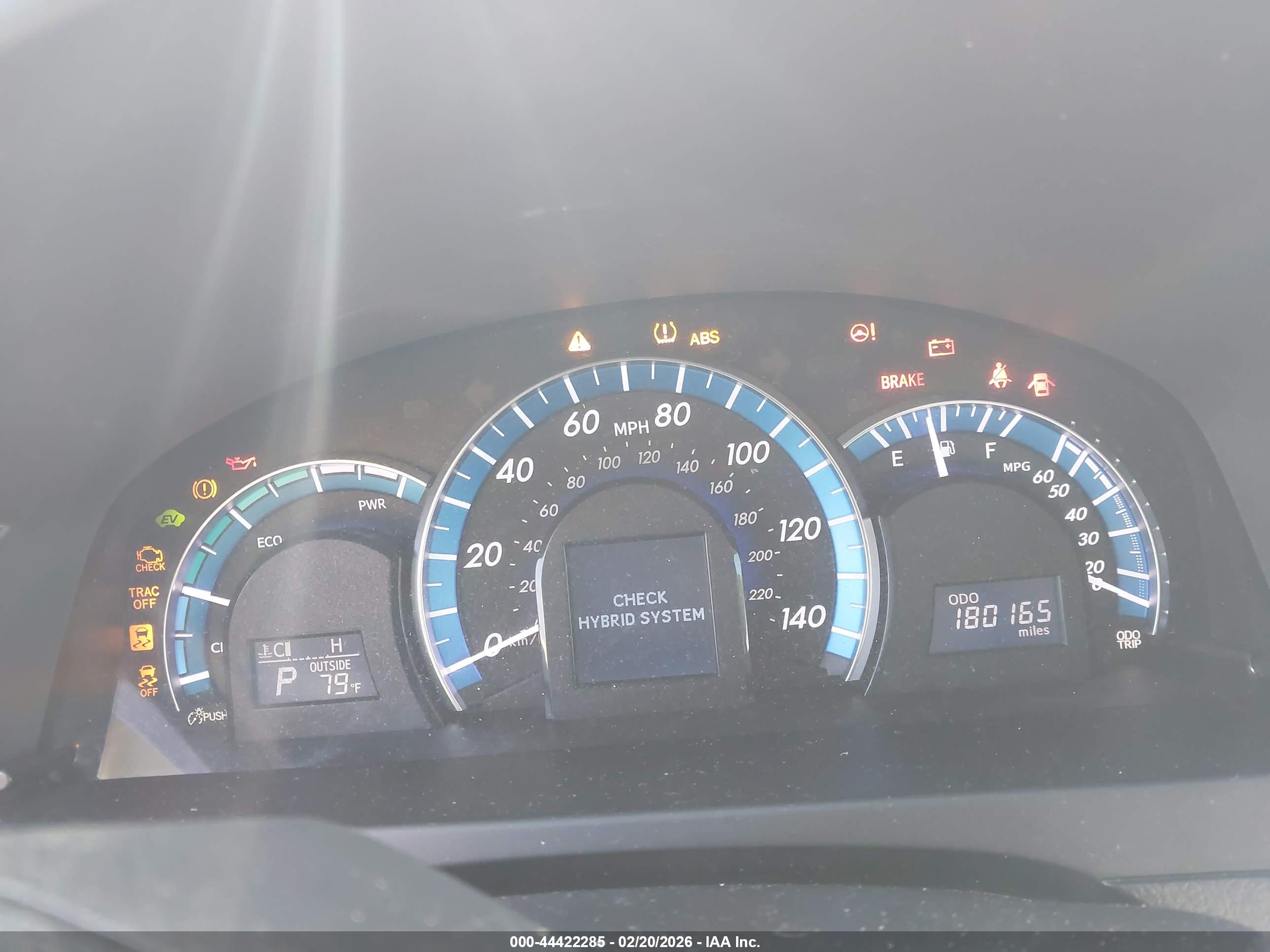 TOYOTA CAMRY image 7