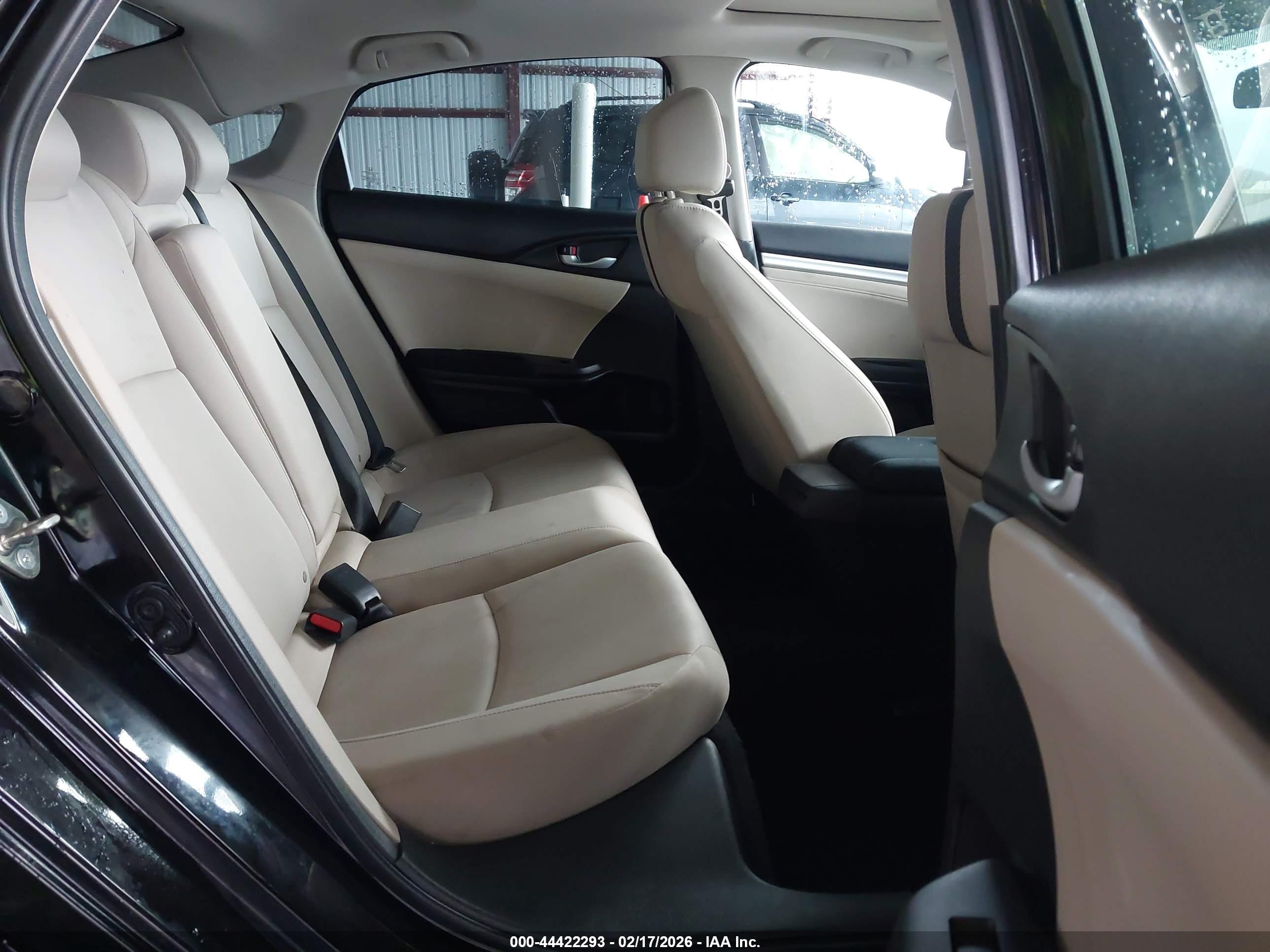 HONDA CIVIC image 8