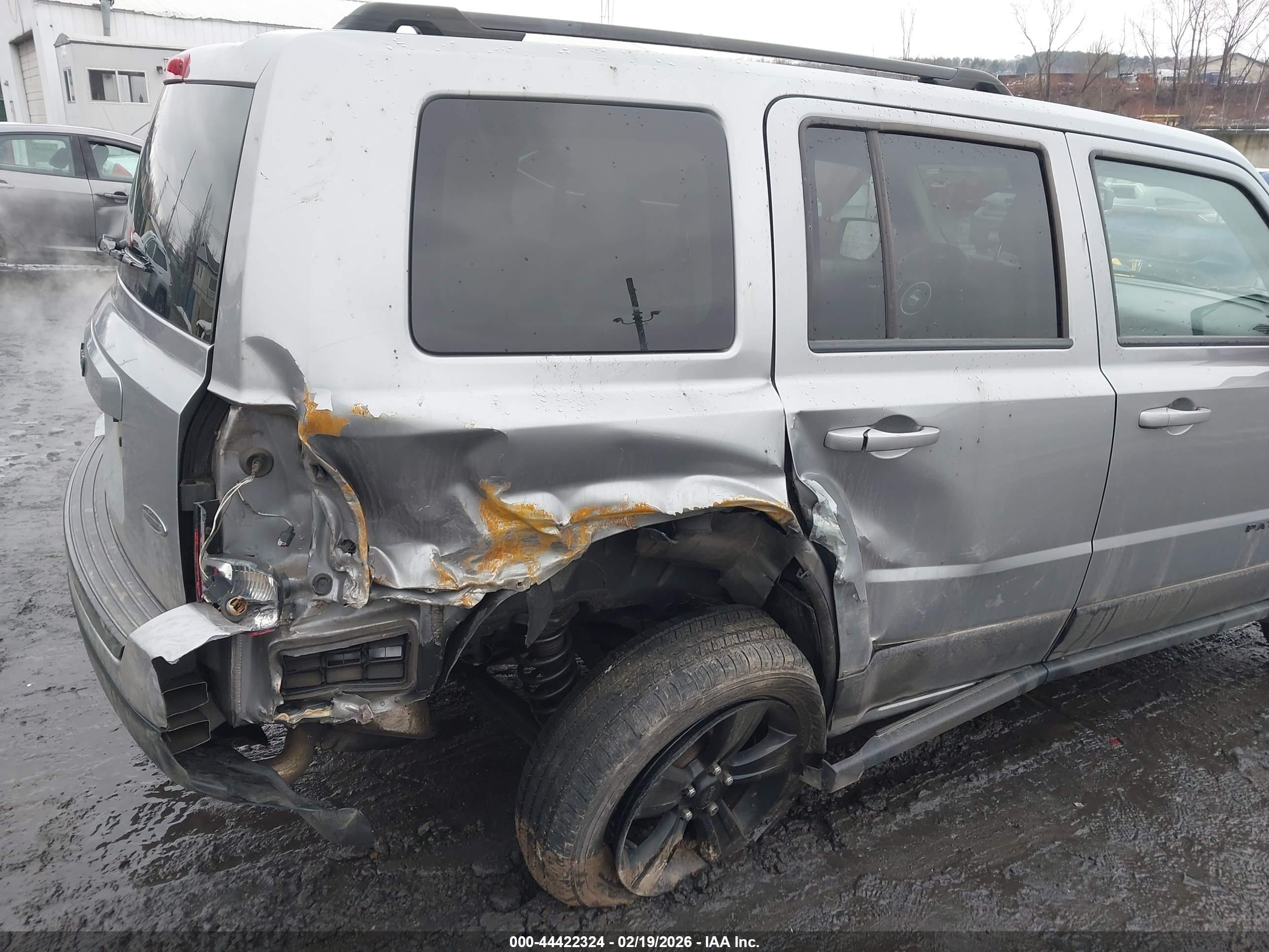 JEEP PATRIOT image 6