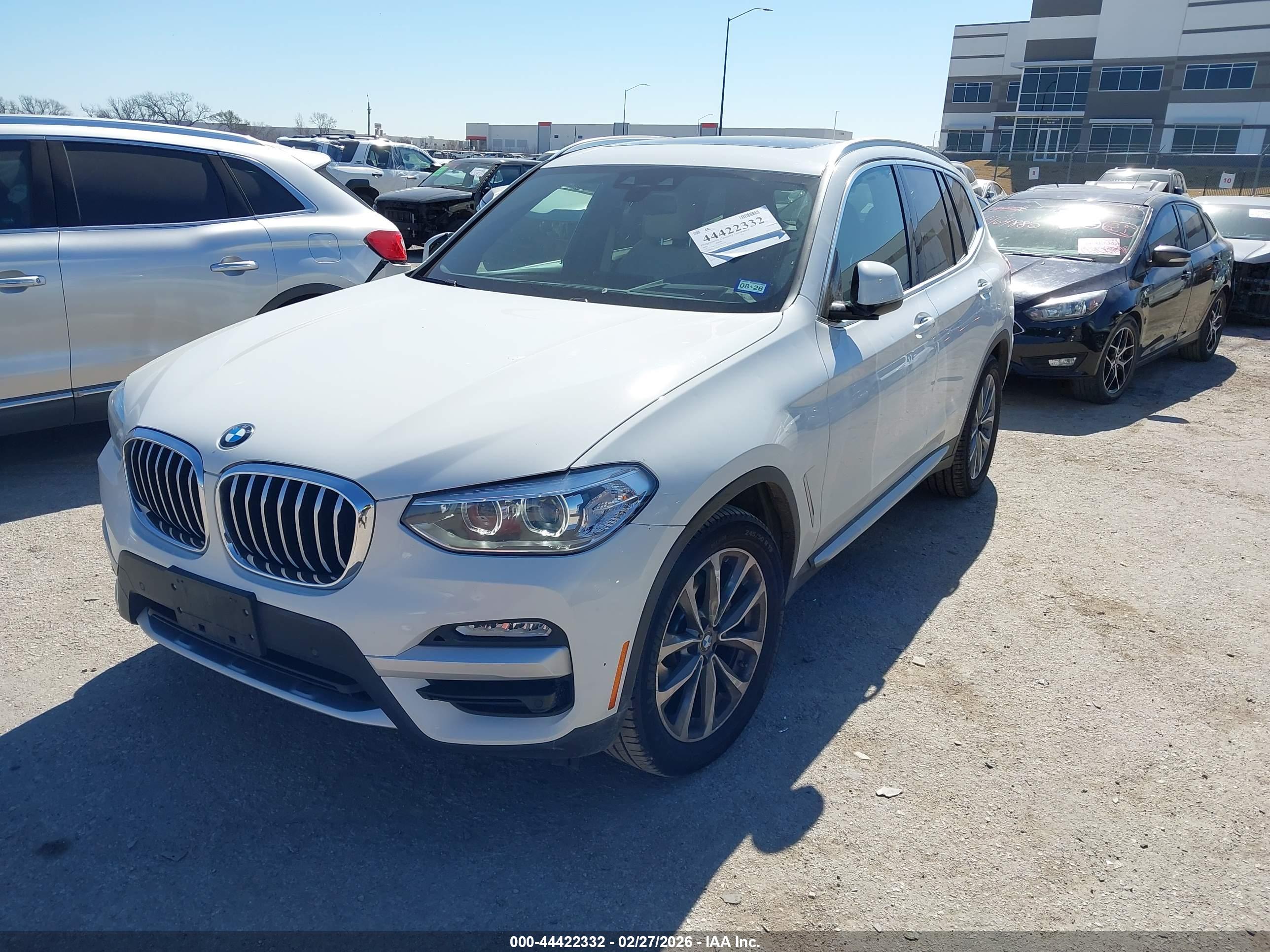 BMW X3 image 2