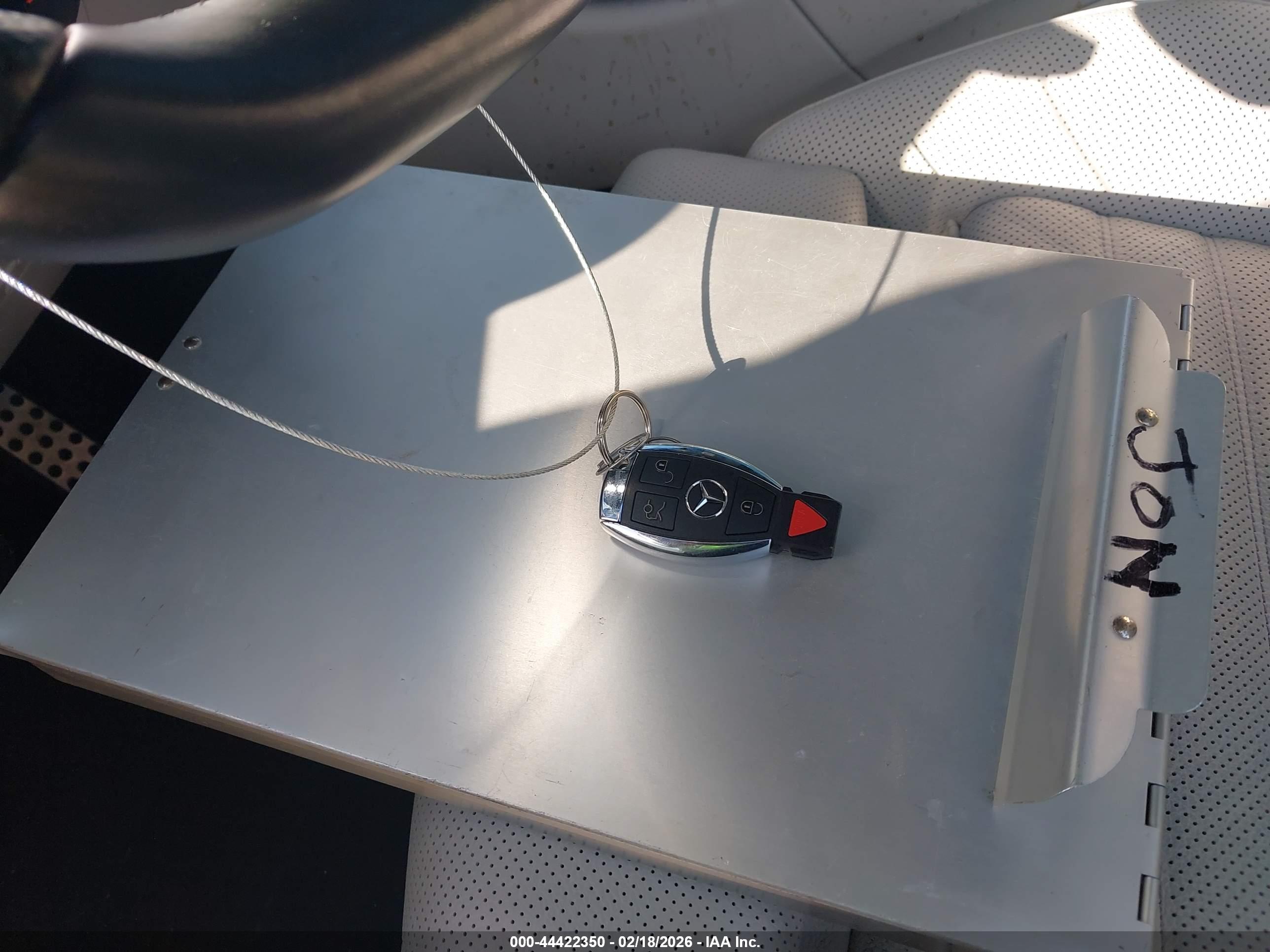 MERCEDES-BENZ C image 11