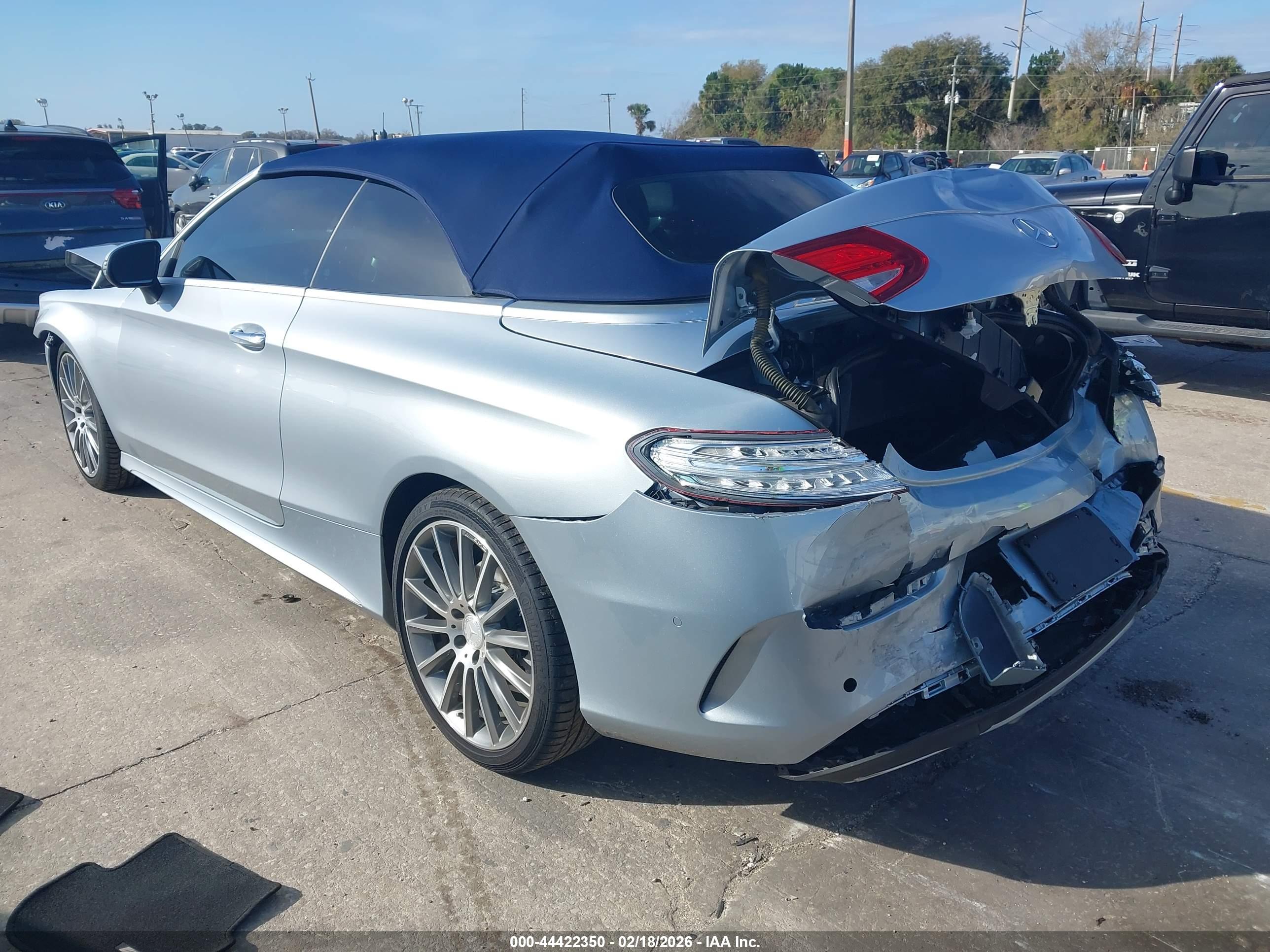 MERCEDES-BENZ C image 3