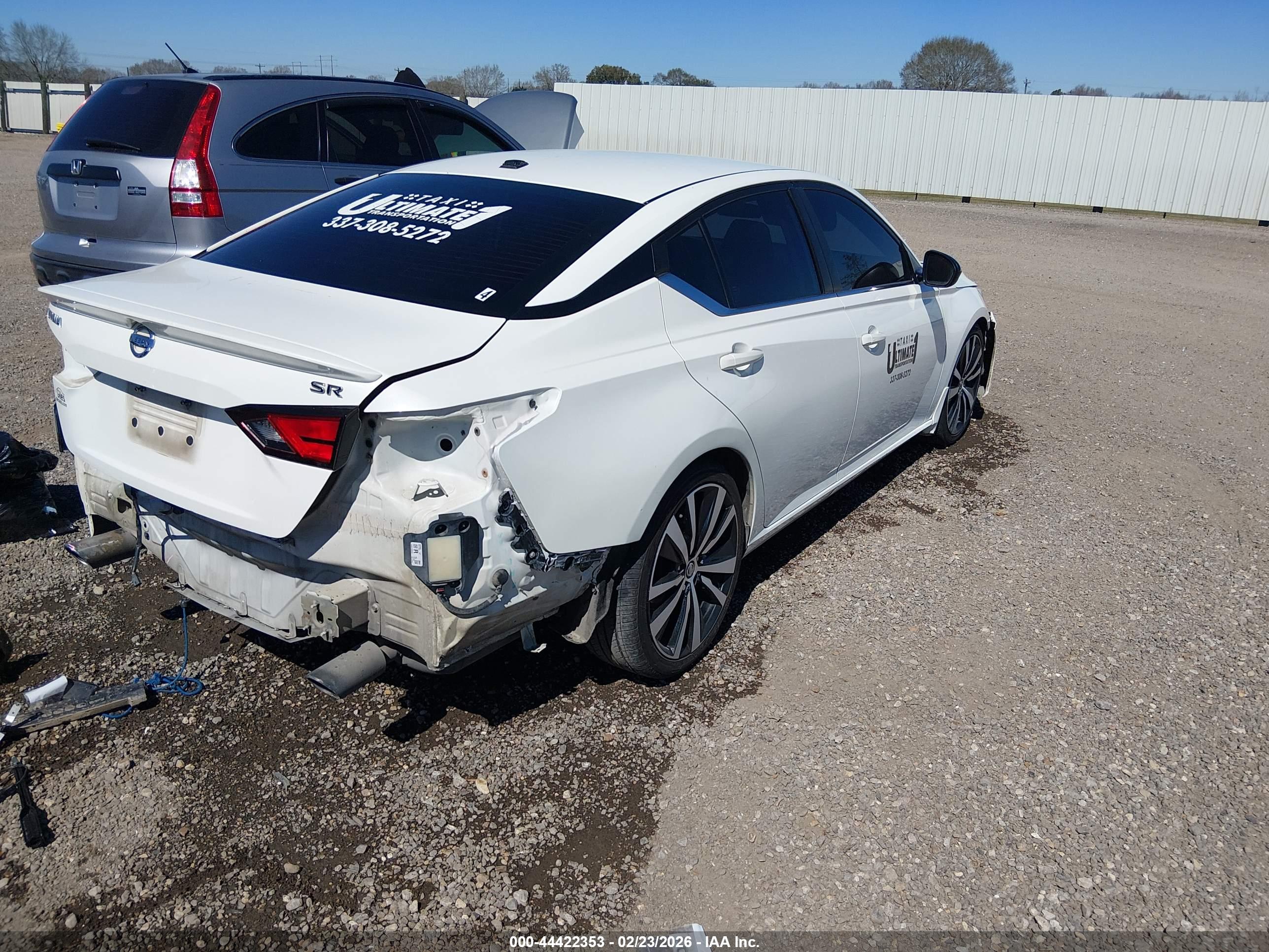 NISSAN ALTIMA image 4