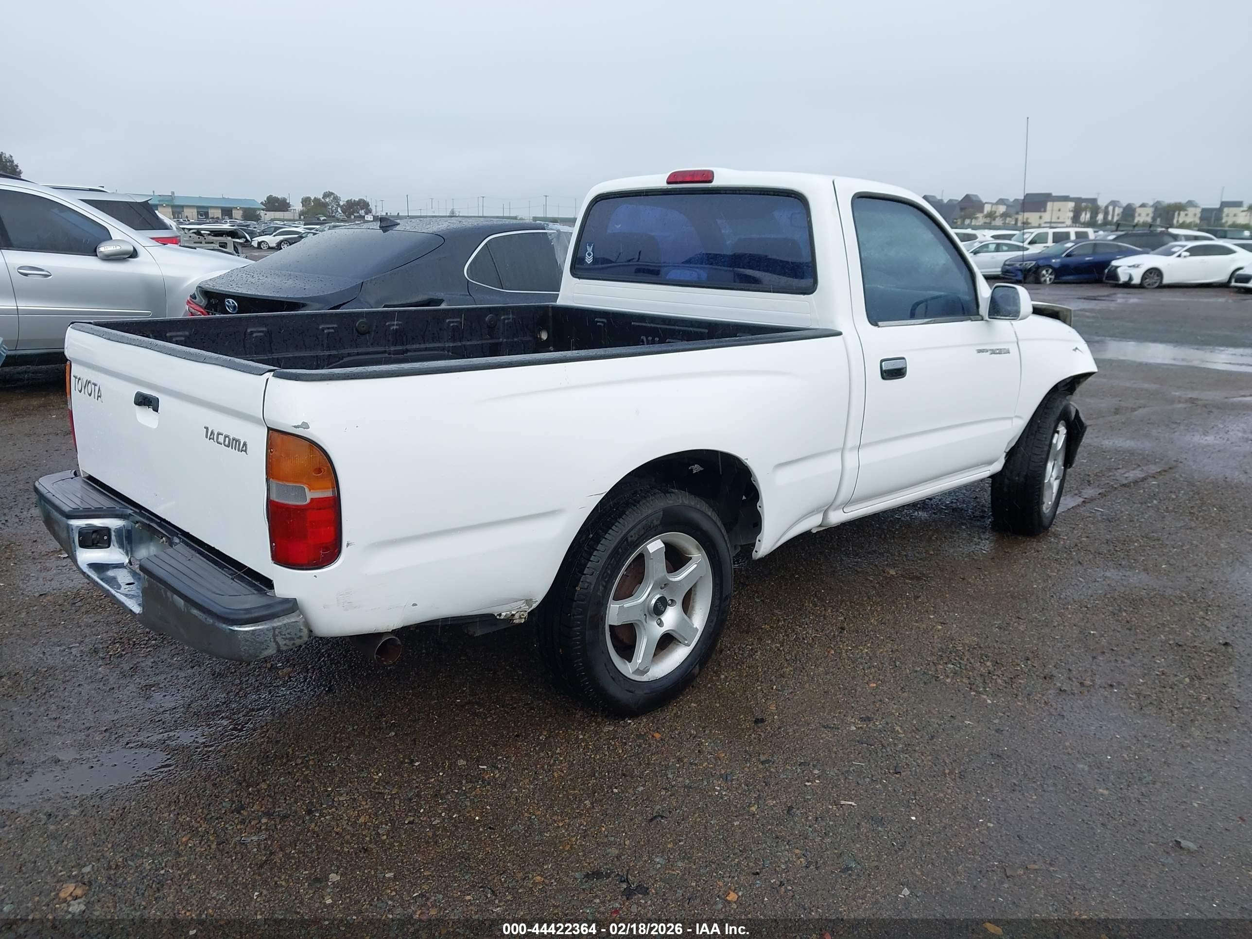 TOYOTA TACOMA image 4