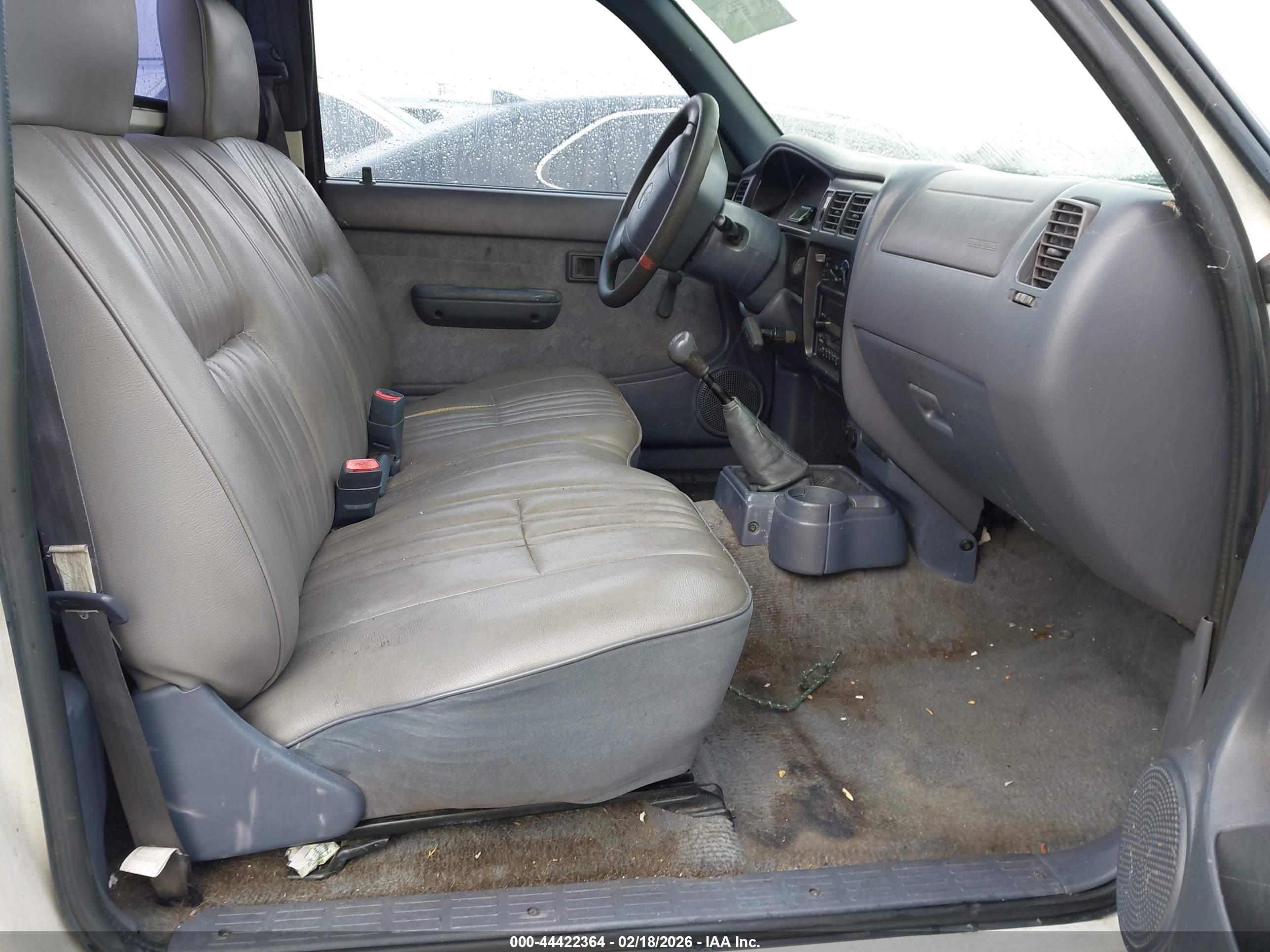 TOYOTA TACOMA image 8