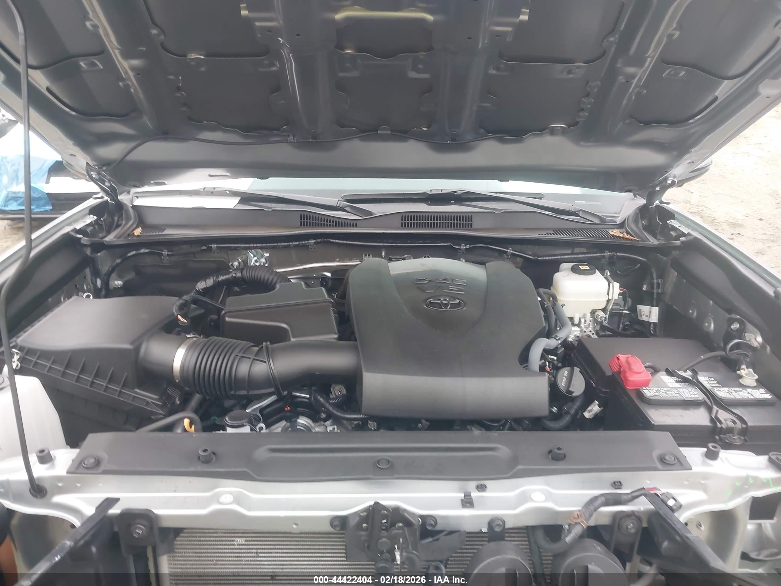 TOYOTA TACOMA image 10