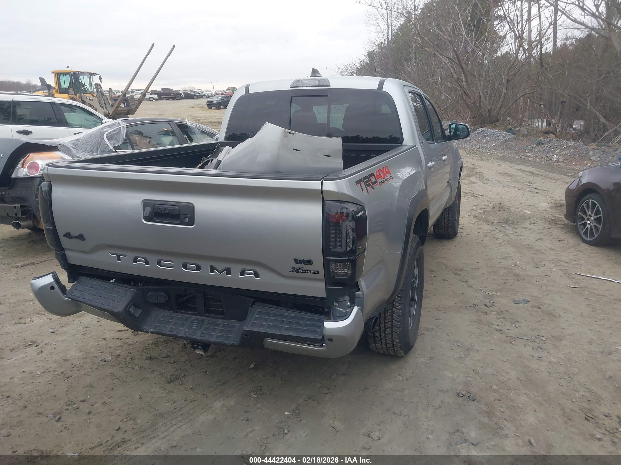 TOYOTA TACOMA image 4