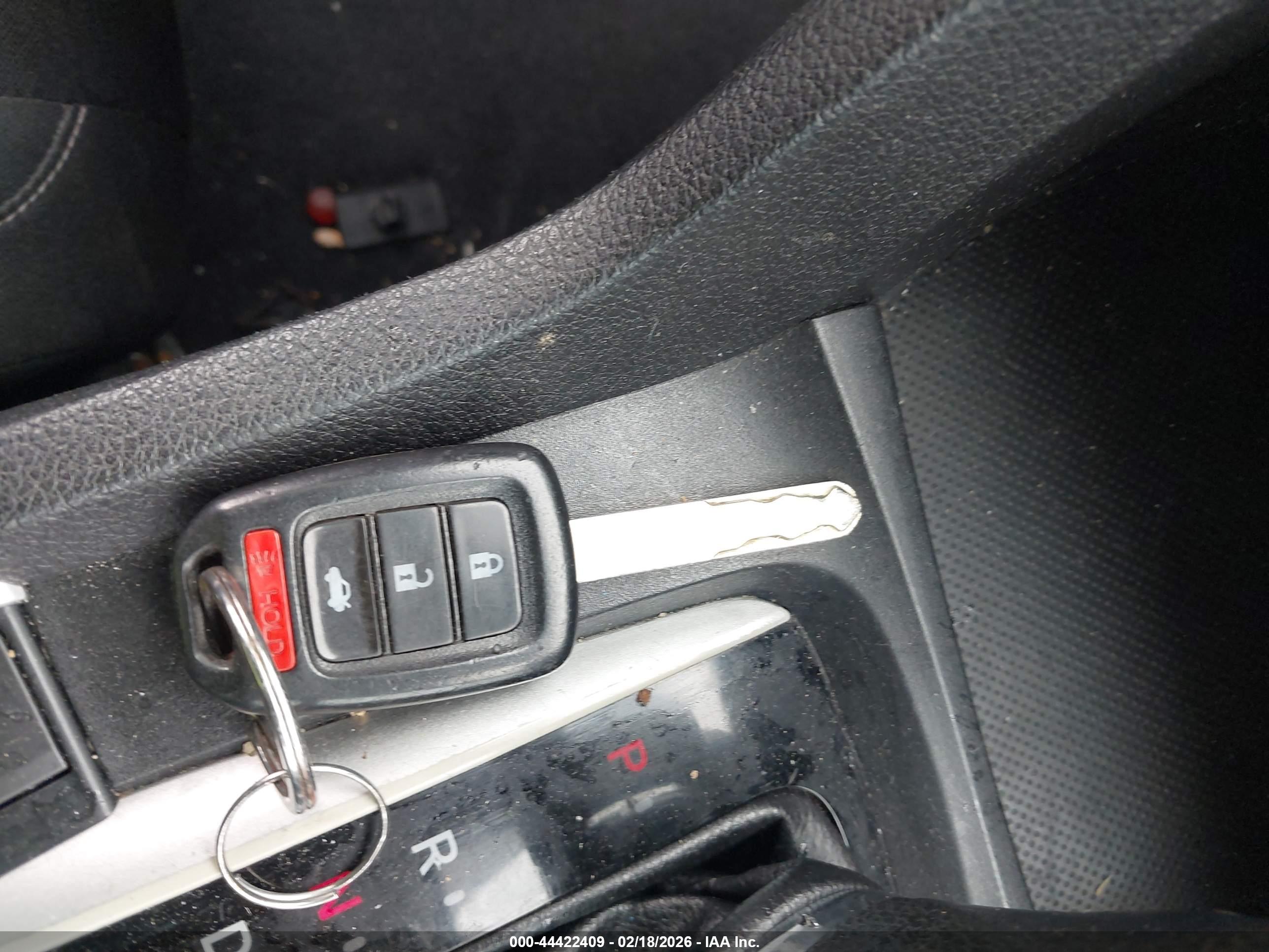 HONDA CIVIC image 11