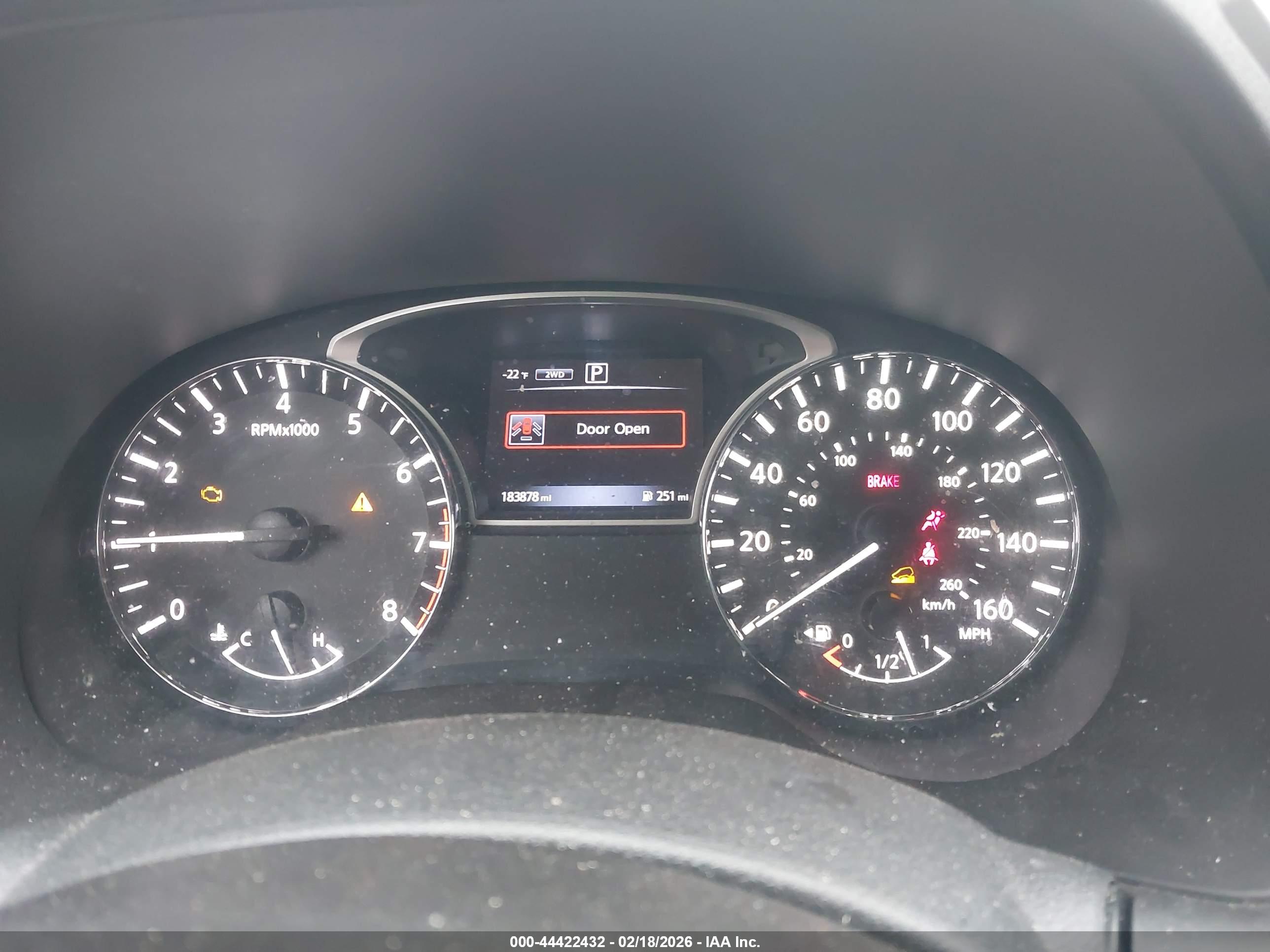 NISSAN PATHFINDER image 7