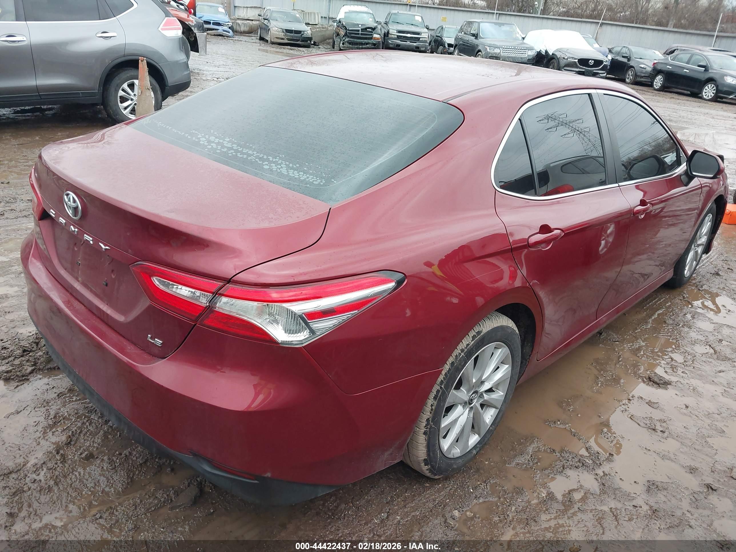 TOYOTA CAMRY image 4
