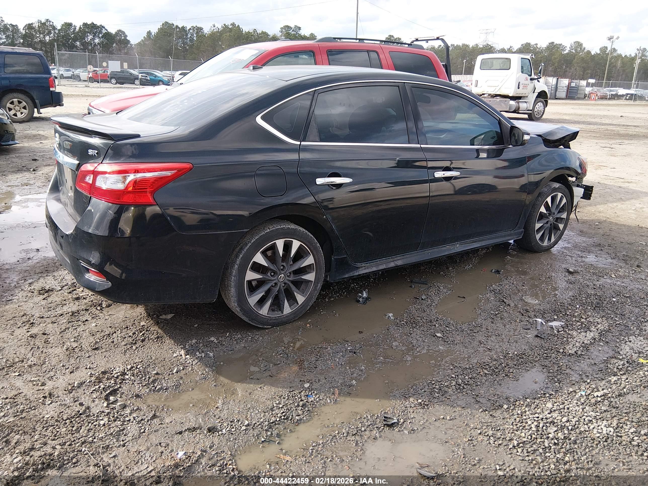 NISSAN SENTRA image 4