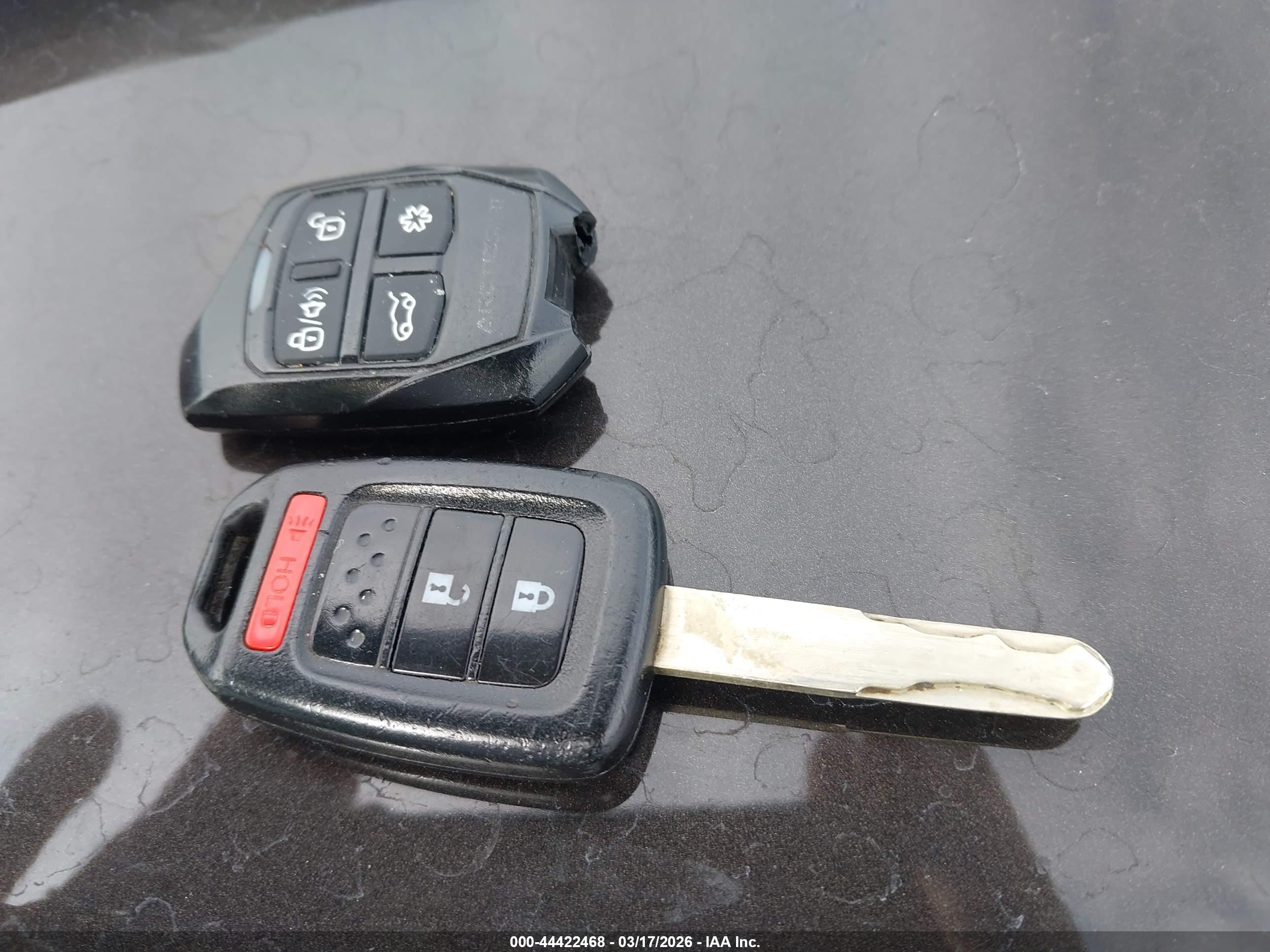 HONDA CR-V image 11