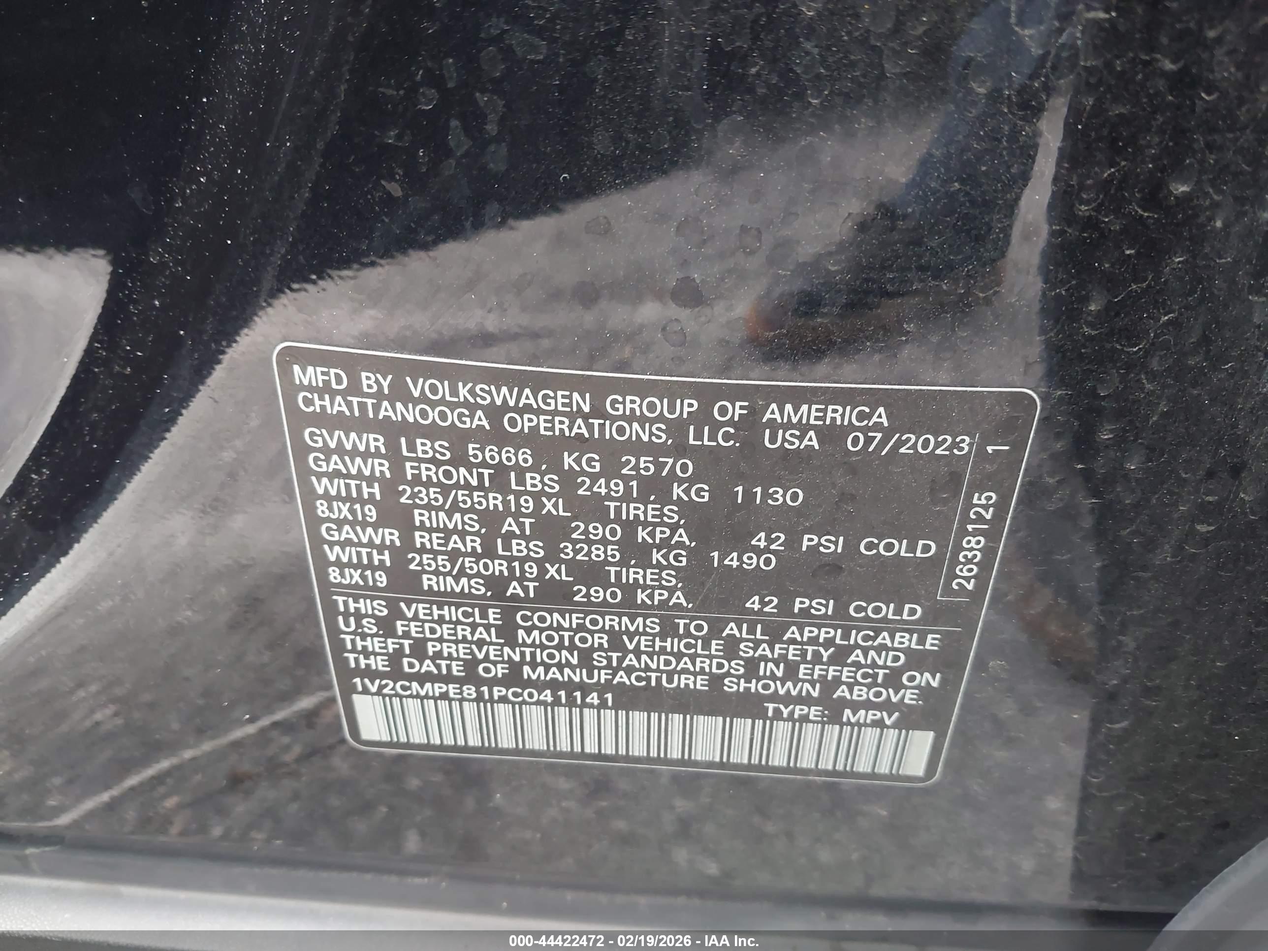 VOLKSWAGEN ID.4 image 9