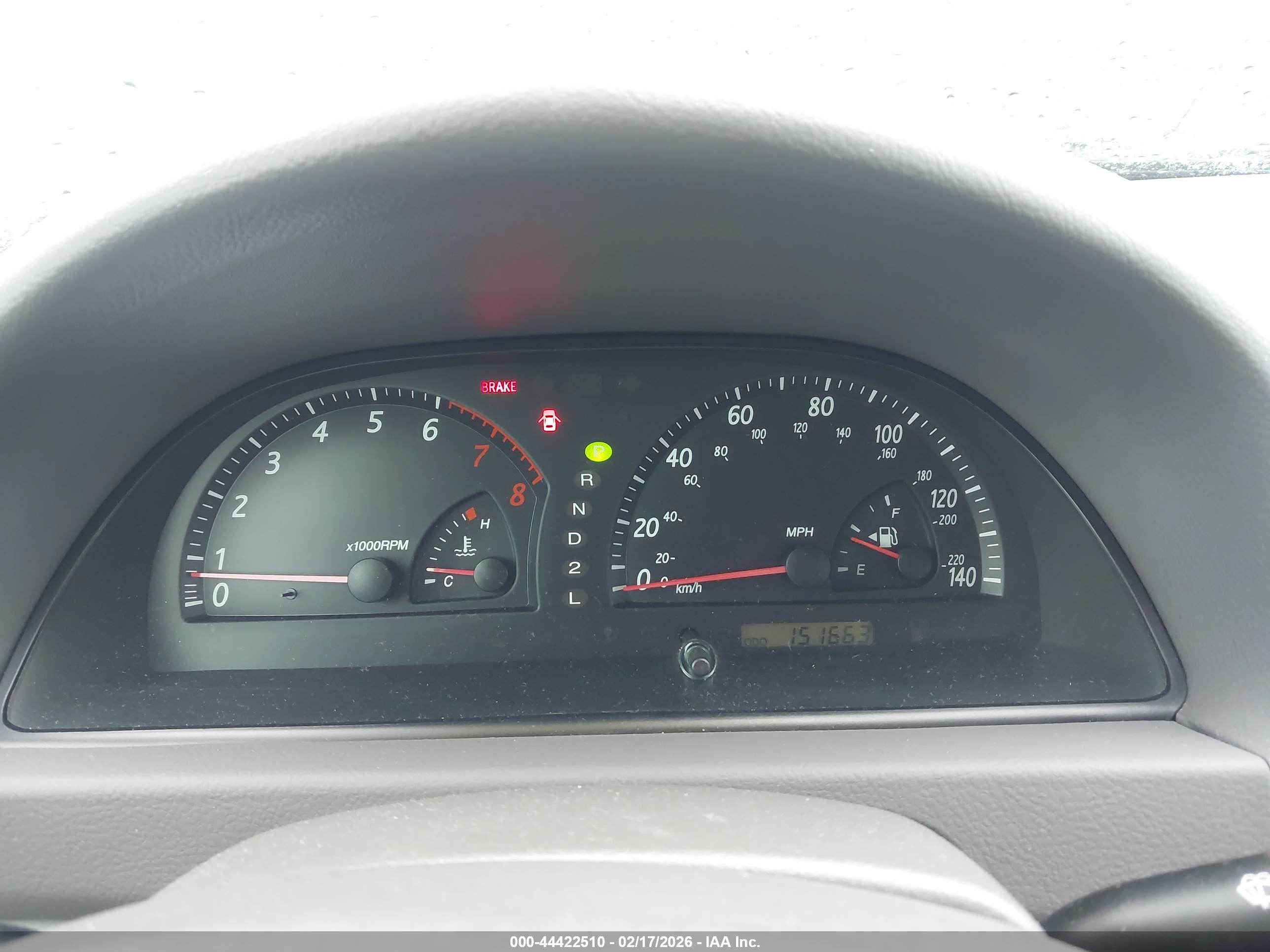 TOYOTA CAMRY image 7