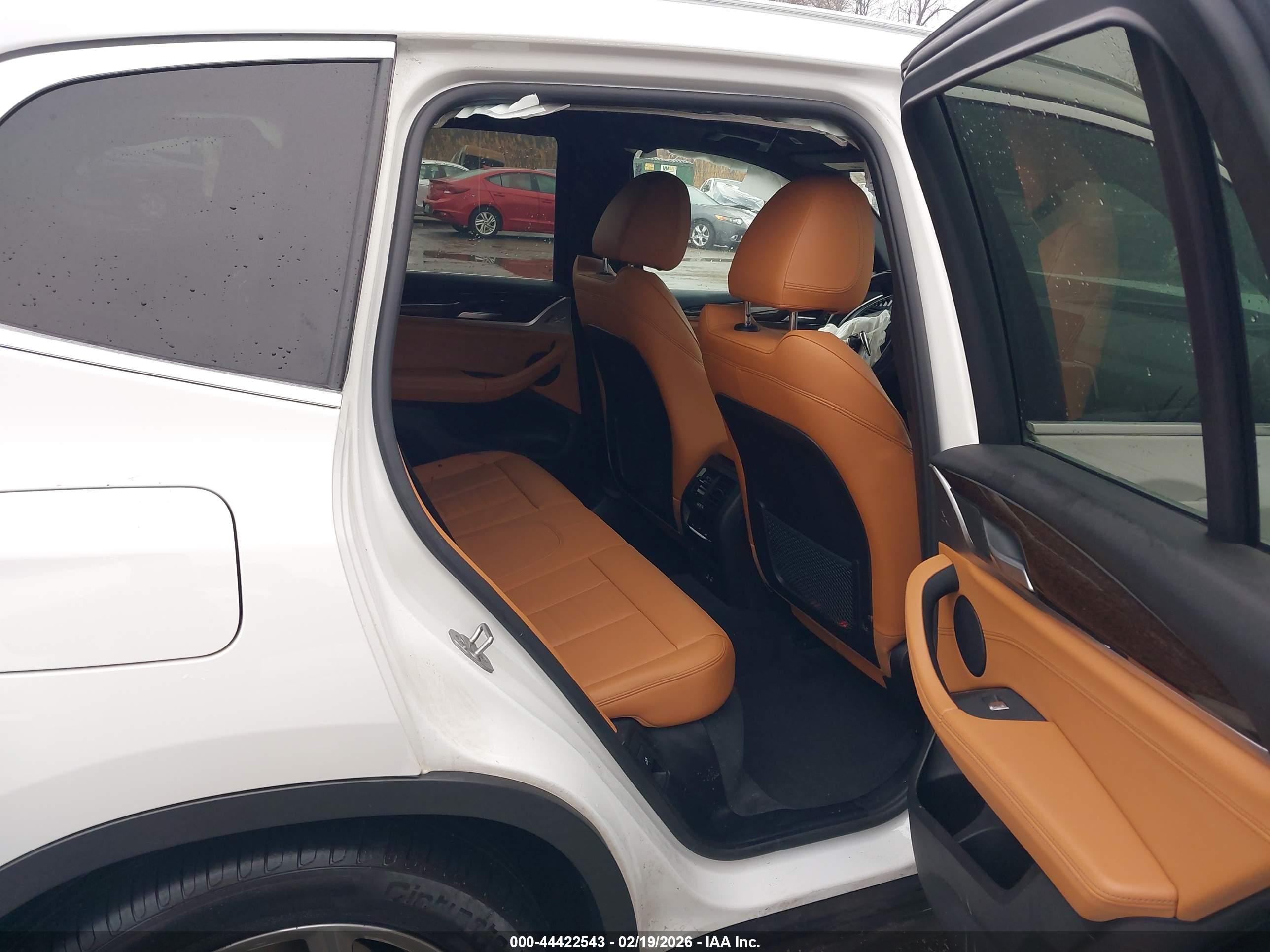 BMW X3 image 8