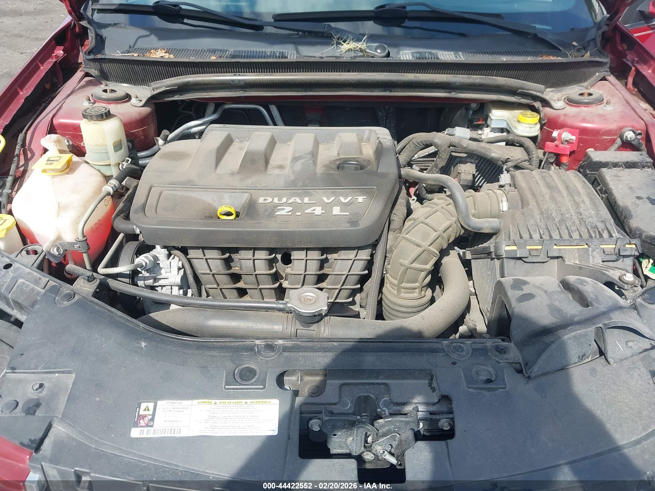 CHRYSLER 200 image 10