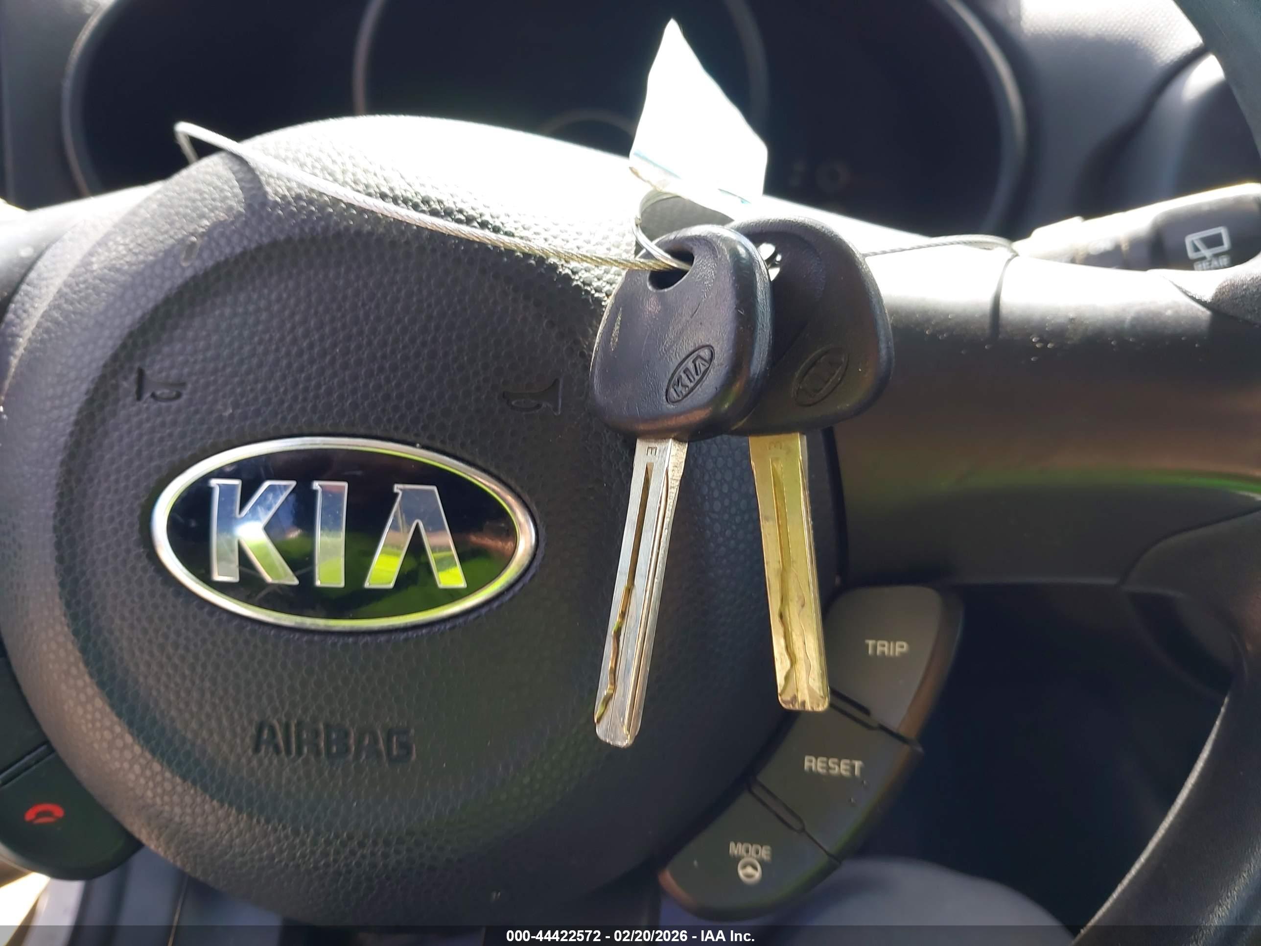 KIA SOUL image 11