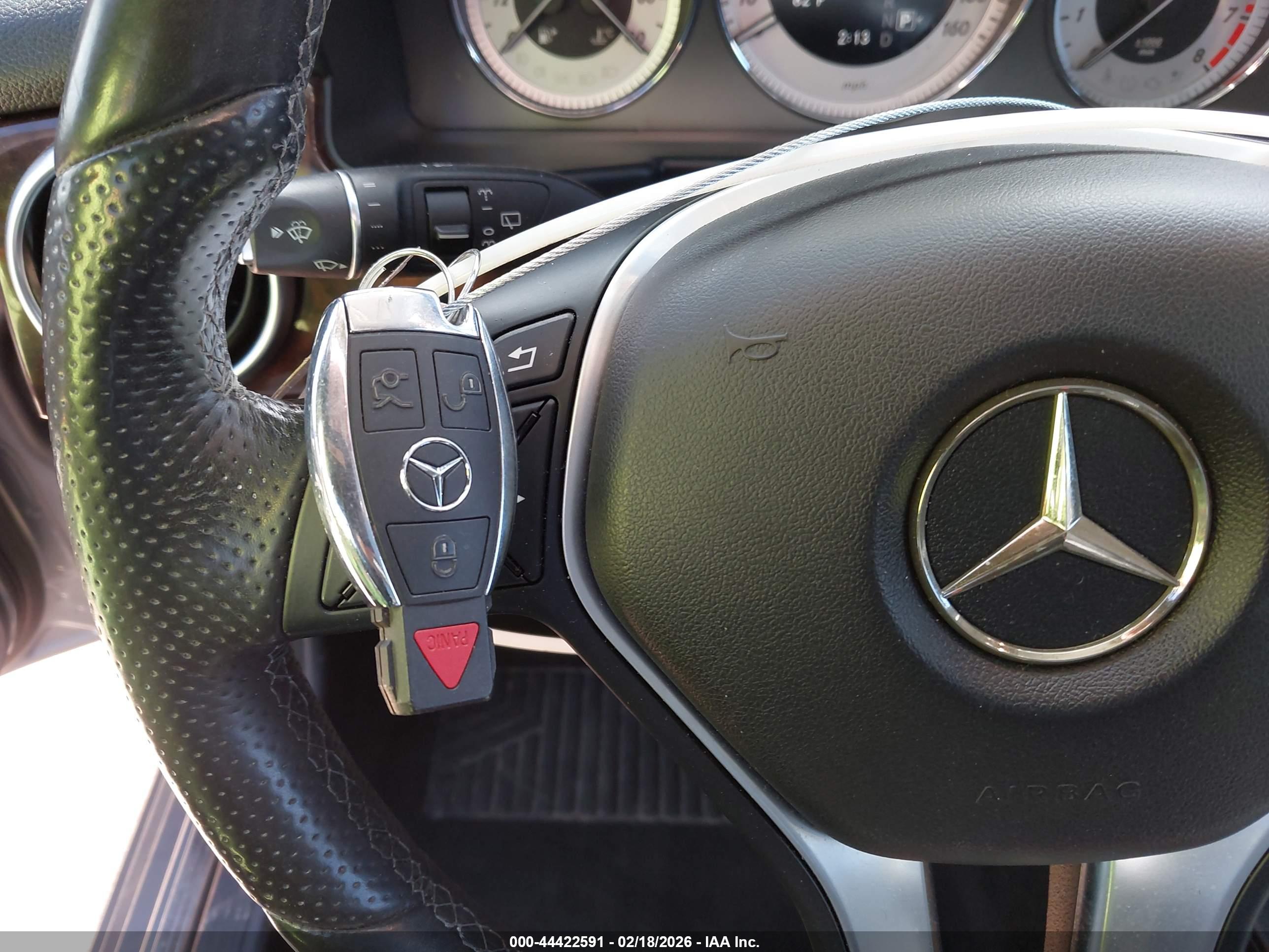 MERCEDES-BENZ GLK image 11