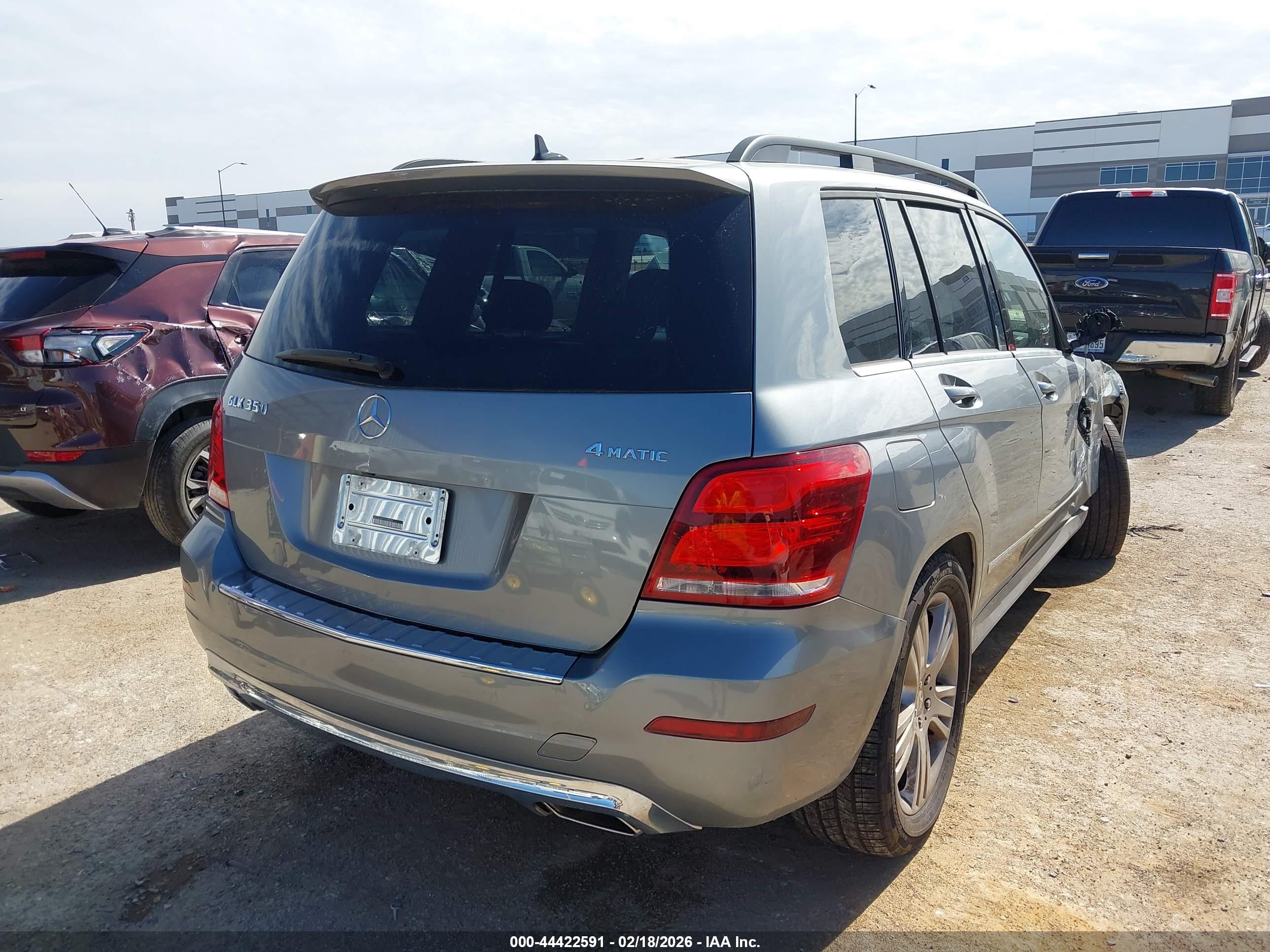 MERCEDES-BENZ GLK image 4
