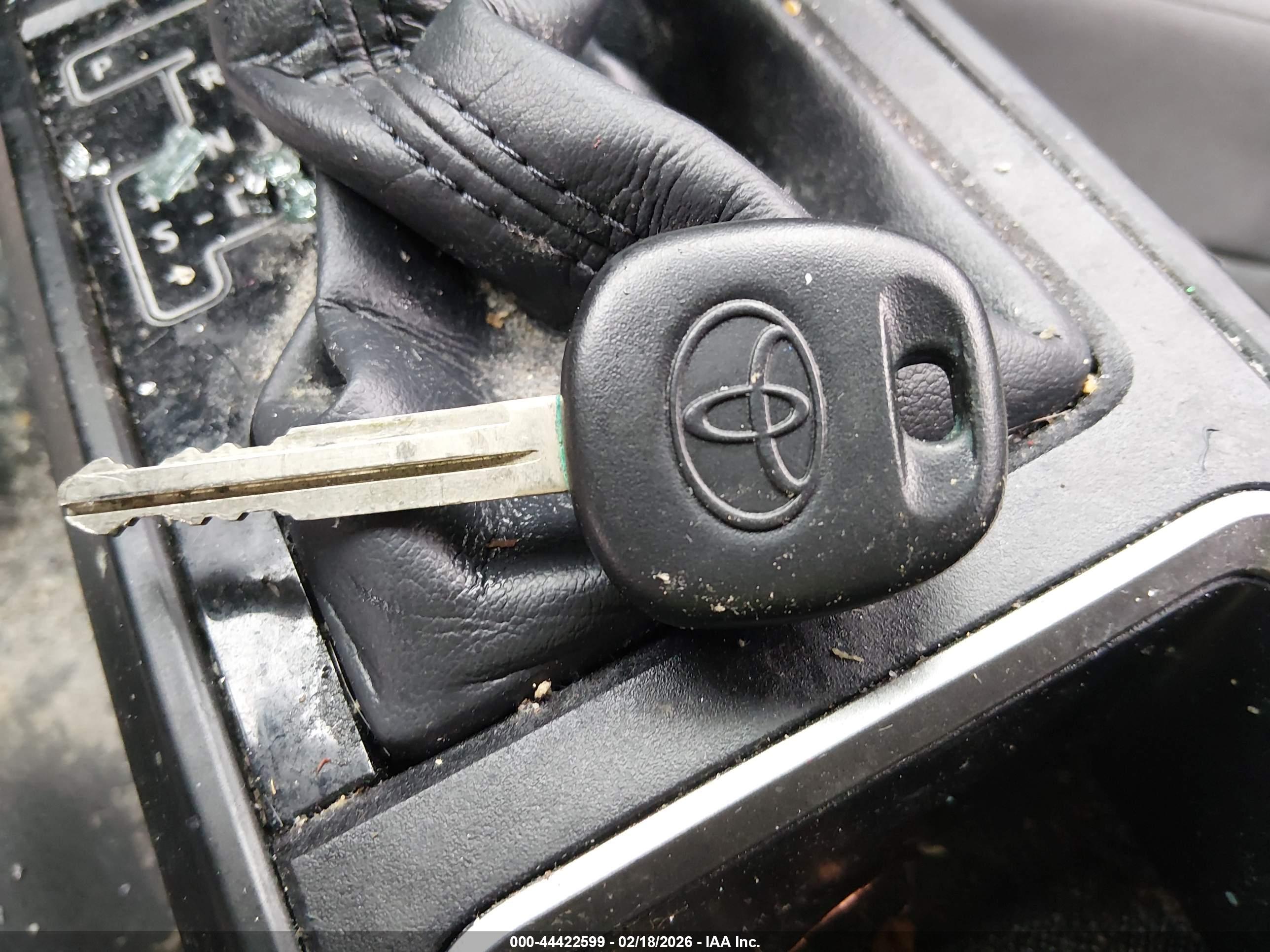 TOYOTA TACOMA image 11