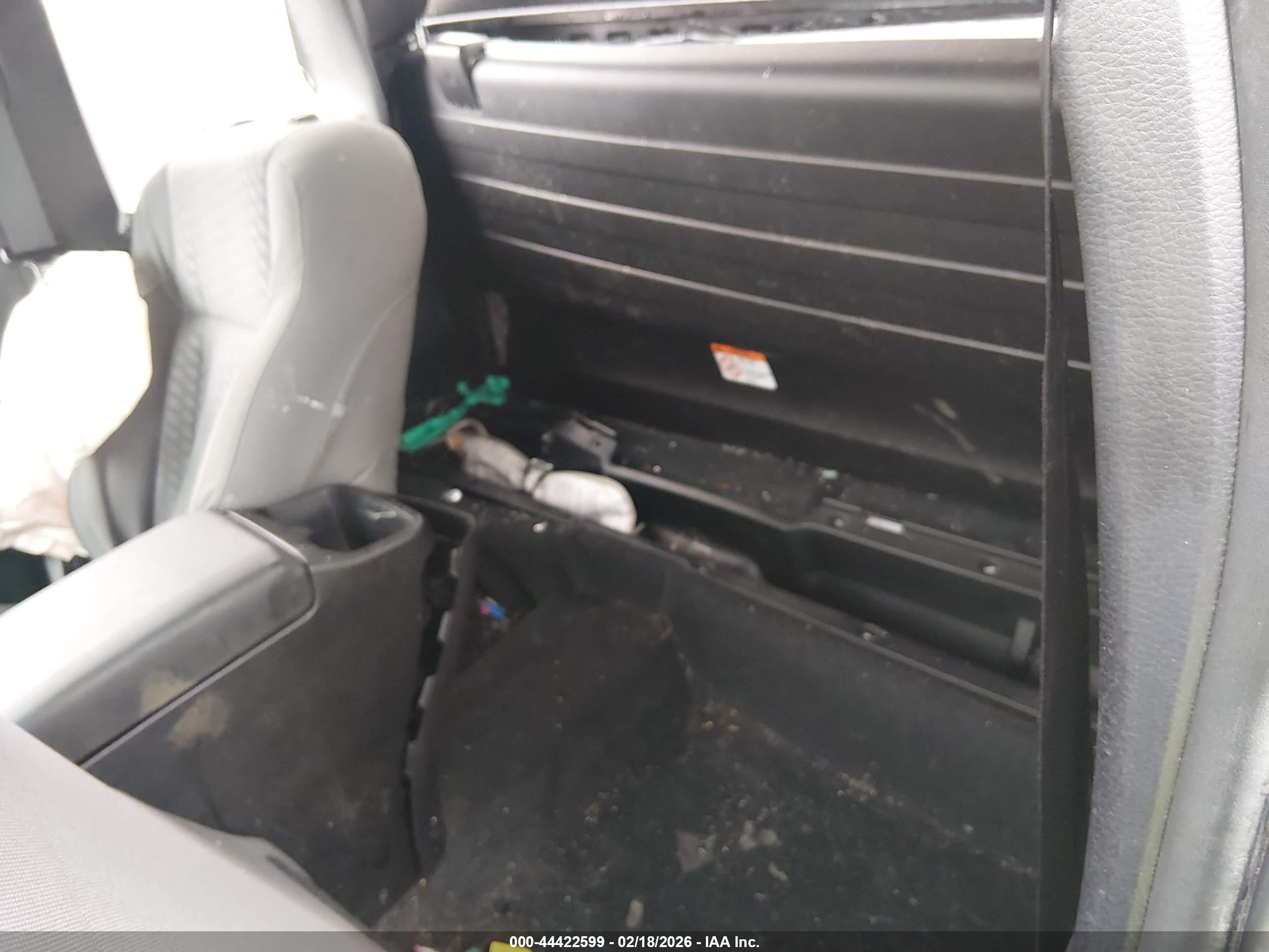 TOYOTA TACOMA image 8
