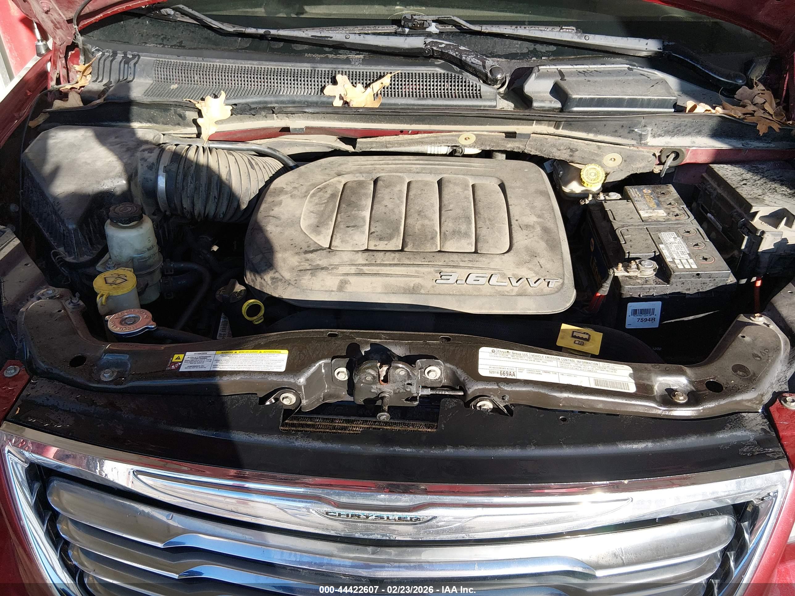 CHRYSLER TOWN image 10