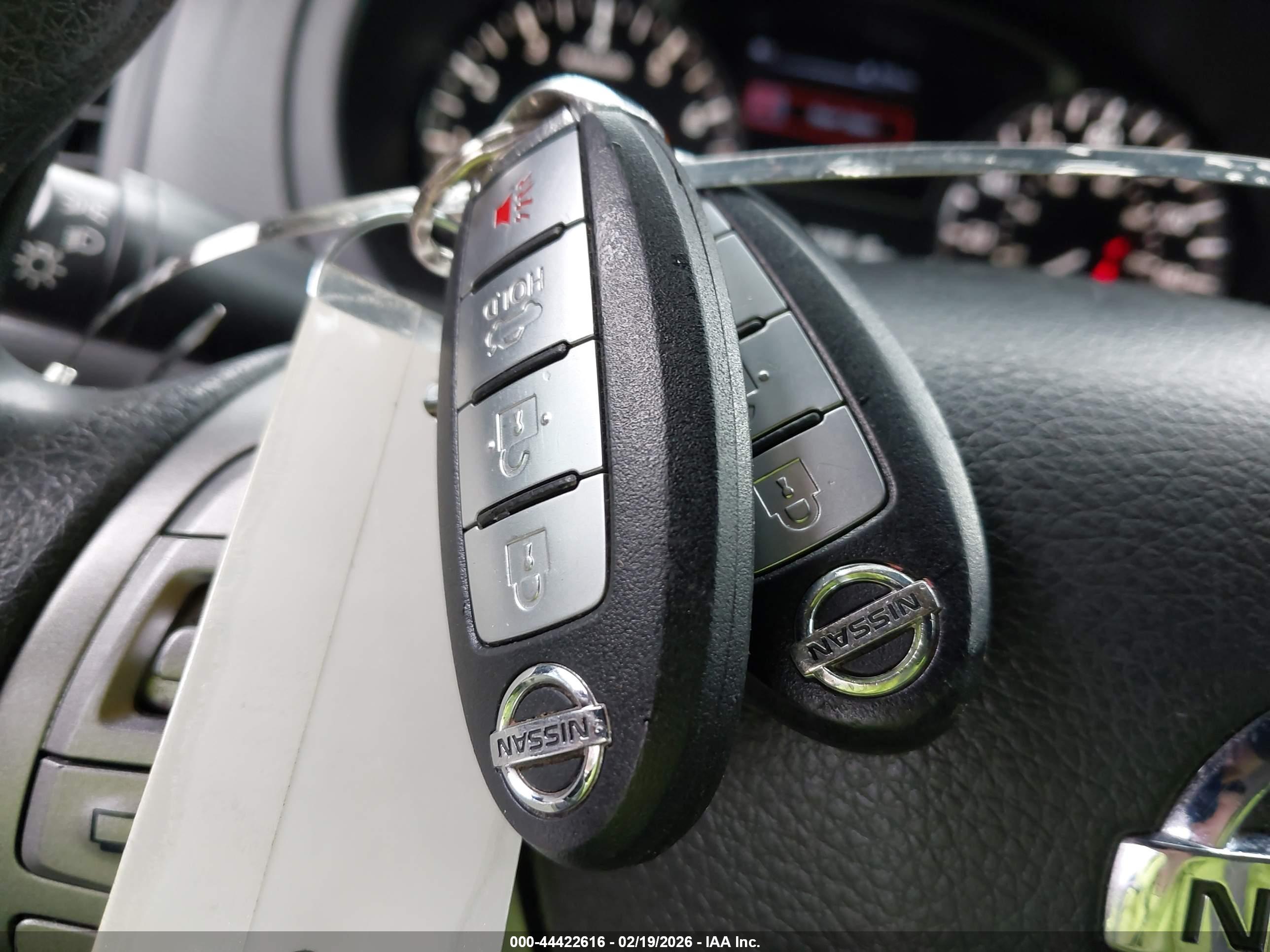 NISSAN ALTIMA image 11