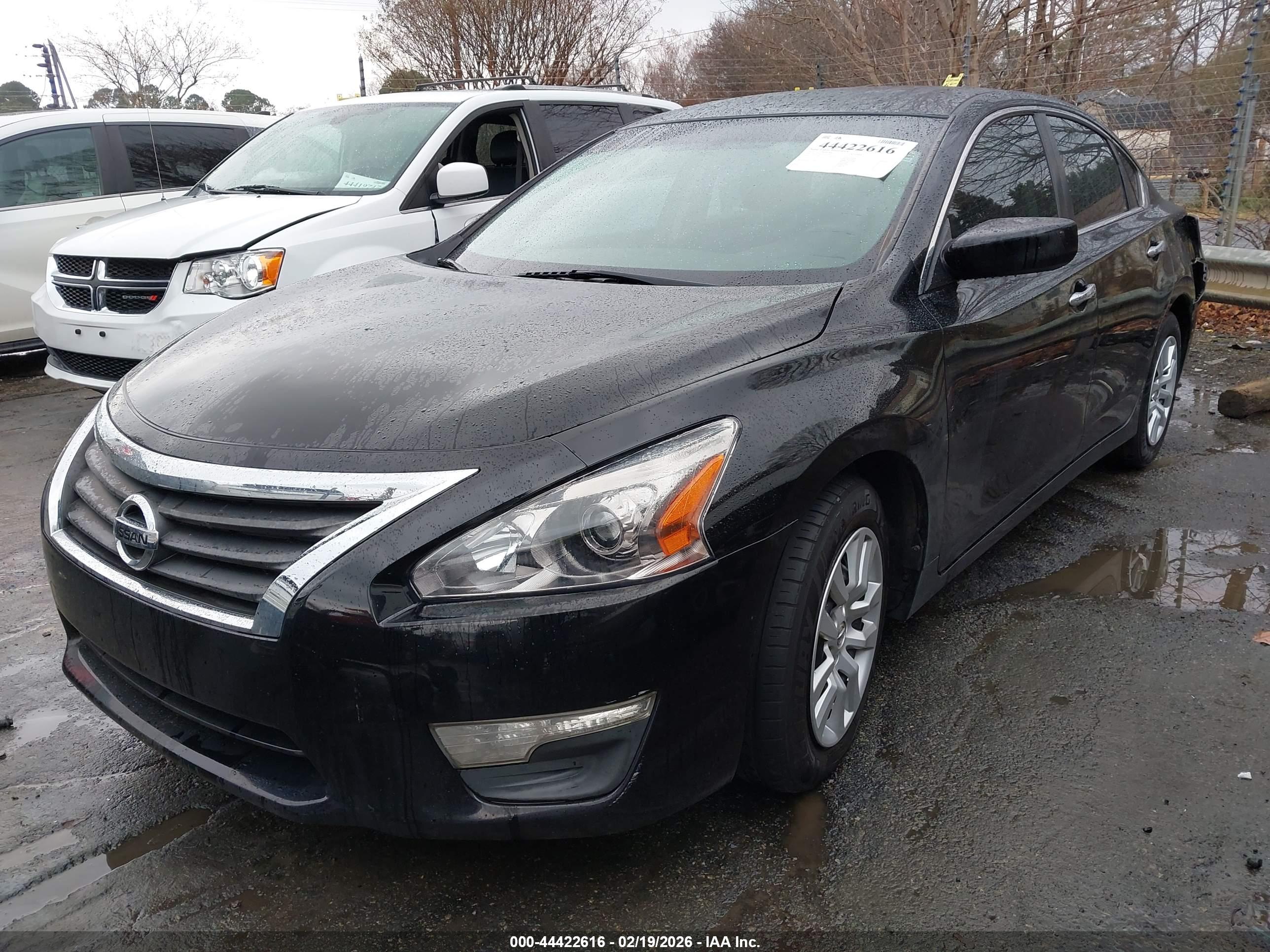 NISSAN ALTIMA image 2